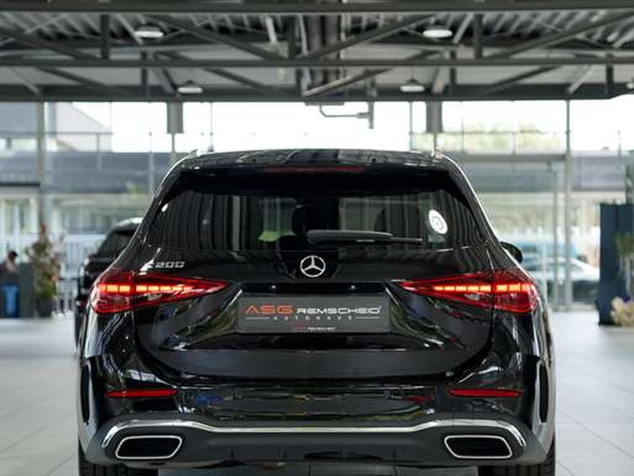 Mercedes C 200 T AMG Line *2.H *19 *Pano *AHK *Digital (2022) - Photo 9