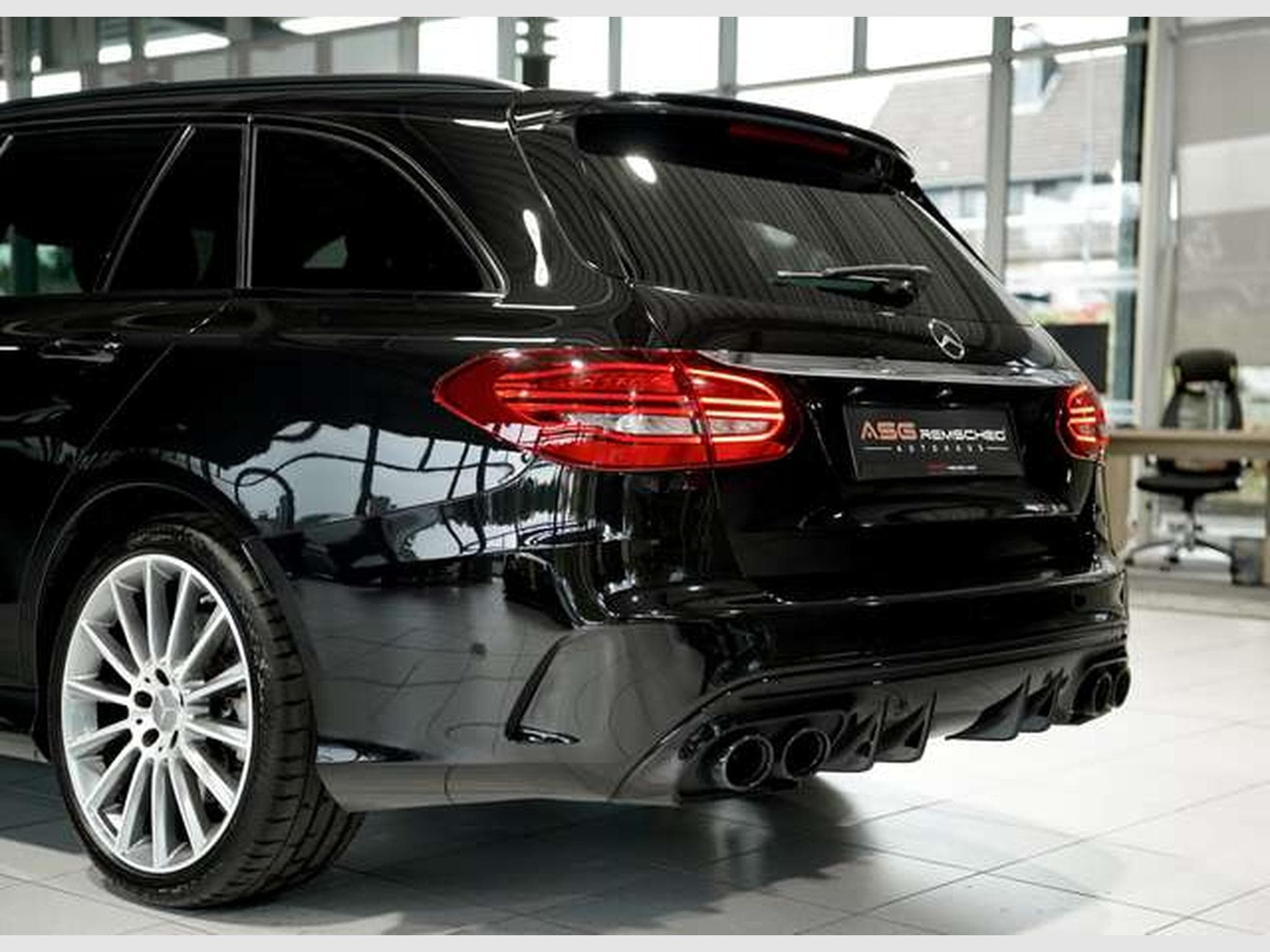 Mercedes C 43 AMG T 4M *2.H *19 *Perf-AGA *Pano *Digital (2018) - Photo 14