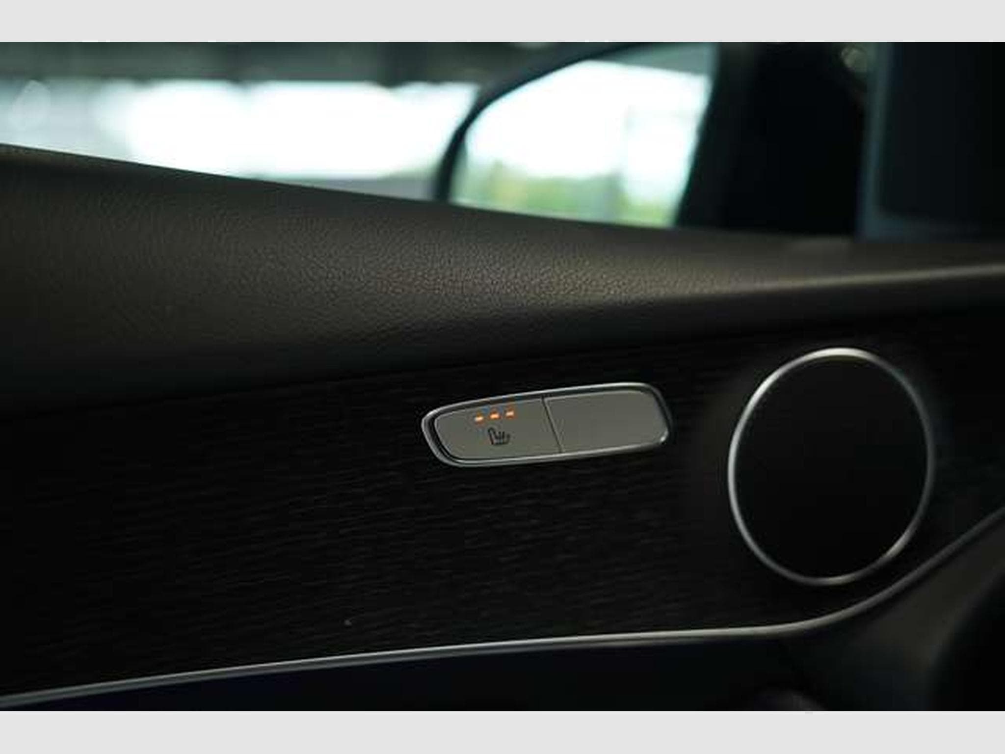Mercedes GLC 220 d 4M AMG-Line 2.H *20*Pano*Ambiente*ACC (2021) - Photo 24