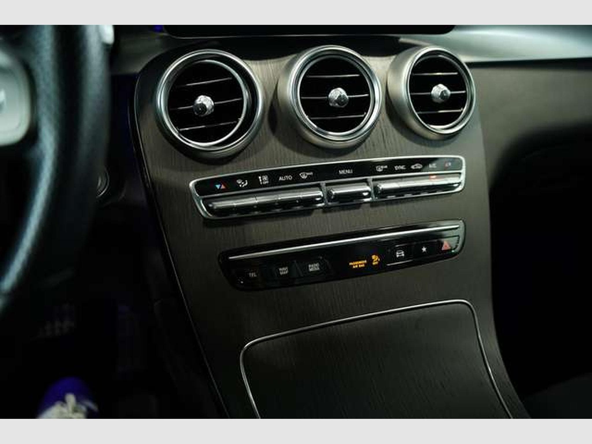 Mercedes GLC 220 d 4M AMG-Line 2.H *20*Pano*Ambiente*ACC (2021) - Photo 29