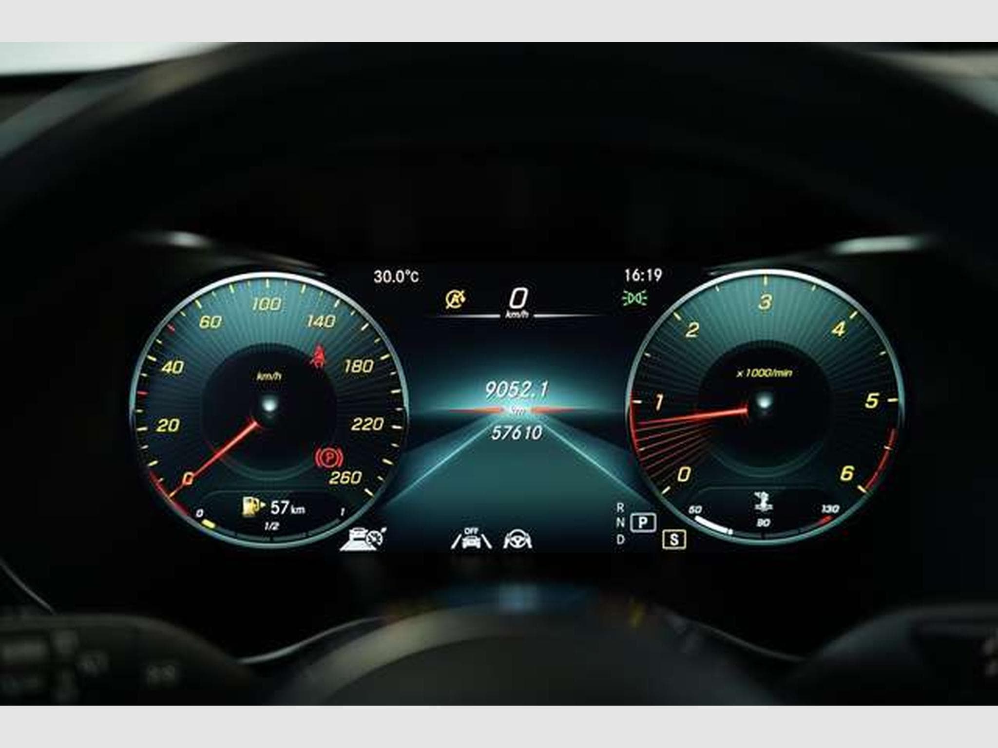 Mercedes GLC 220 d 4M AMG-Line 2.H *20*Pano*Ambiente*ACC (2021) - Photo 37