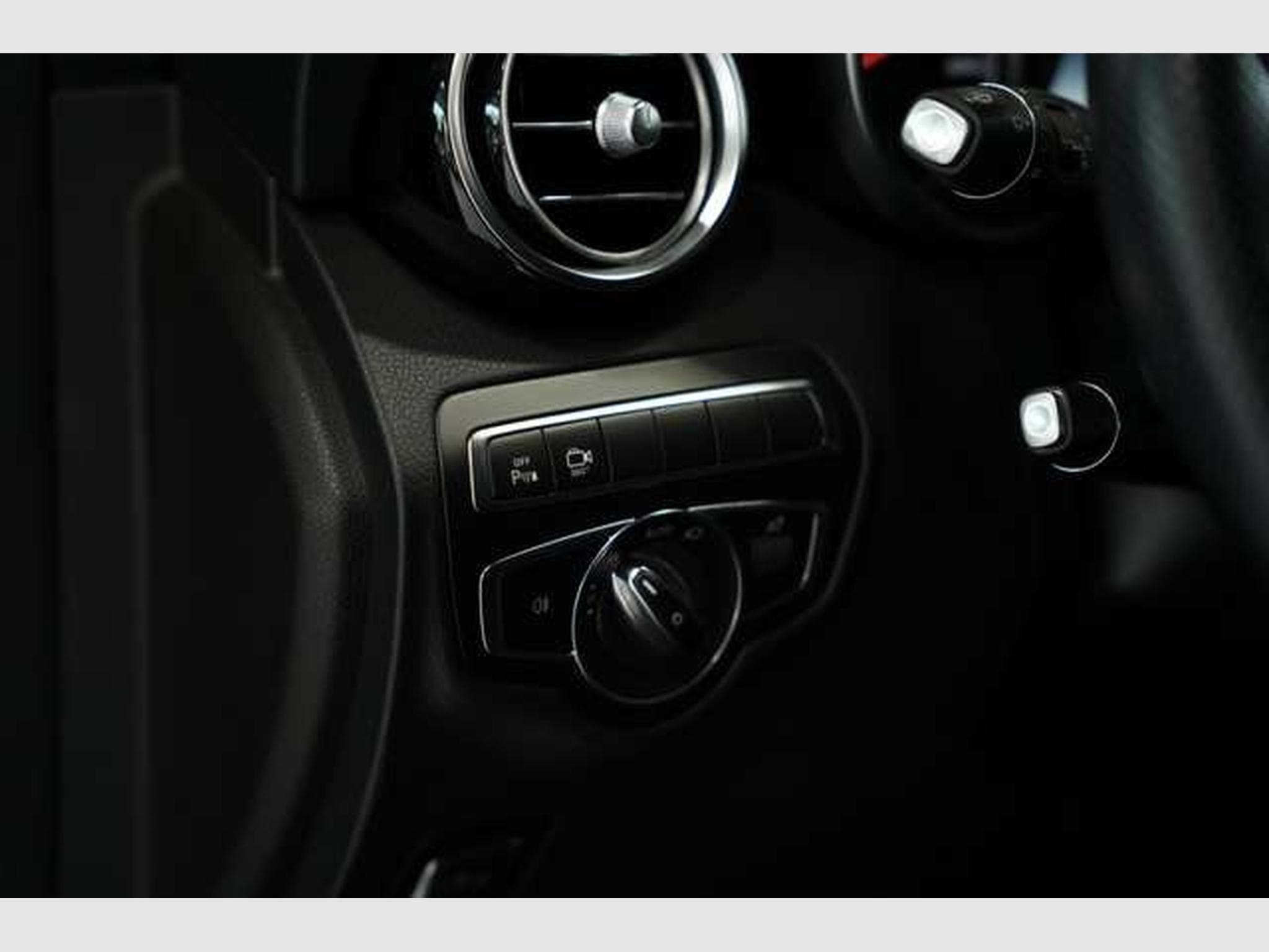 Mercedes GLC 43 AMG 4M 1.Hand *21Zoll *AHK*Pano*360*ILS (2017) - Photo 28