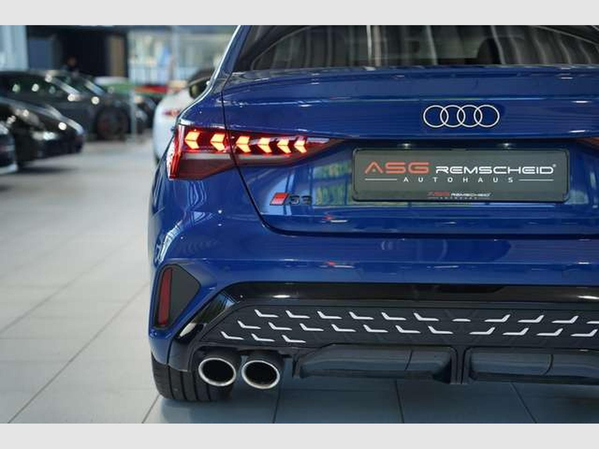 Audi S3 Limousine q. *2H *19 *Matrix*Garantie*Schale (2024) - Photo 11