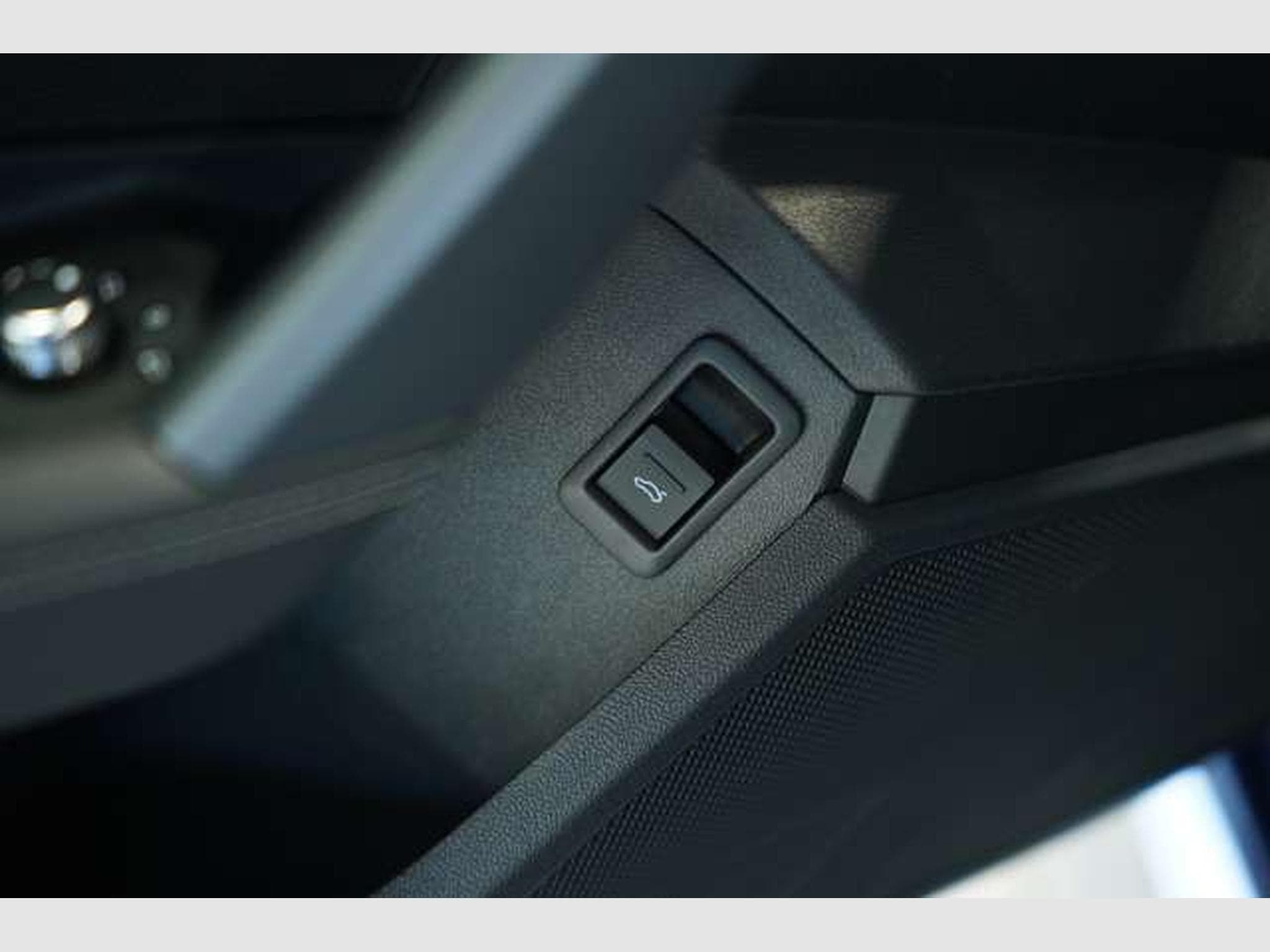 Audi S3 Limousine q. *2H *19 *Matrix*Garantie*Schale (2024) - Photo 28