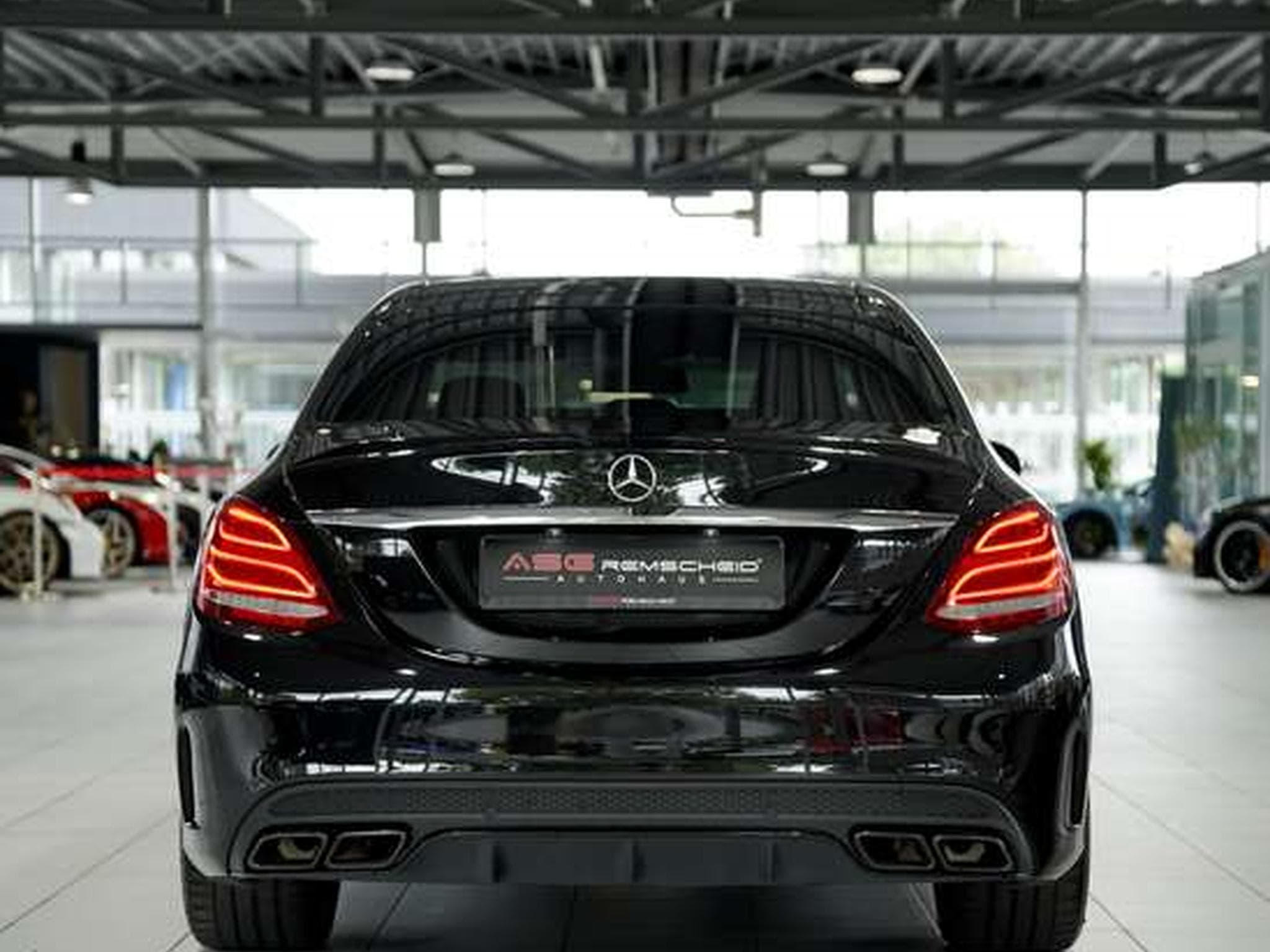 Mercedes C 63 AMG Limousine 2.H *19 *Perf-AGA*Night*BURM (2017) - Photo 8