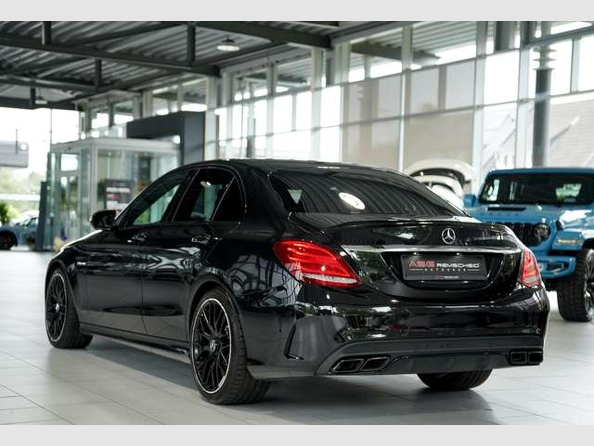 Mercedes C 63 AMG Limousine 2.H *19 *Perf-AGA*Night*BURM (2017) - Photo 9