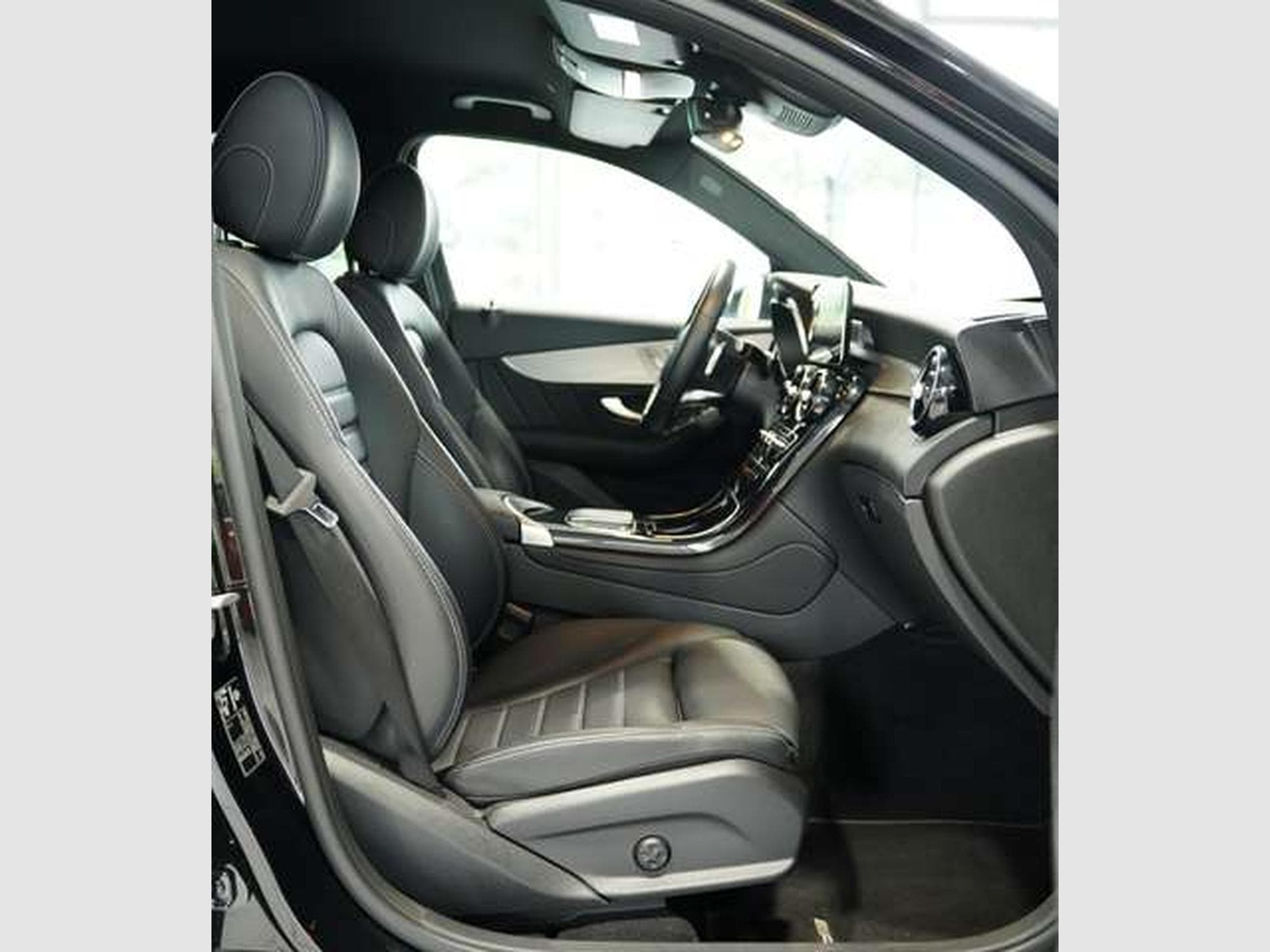 Mercedes GLC 400 d 4M AMG Line *1.H *Digital *AHK *Night (2022) - Photo 13