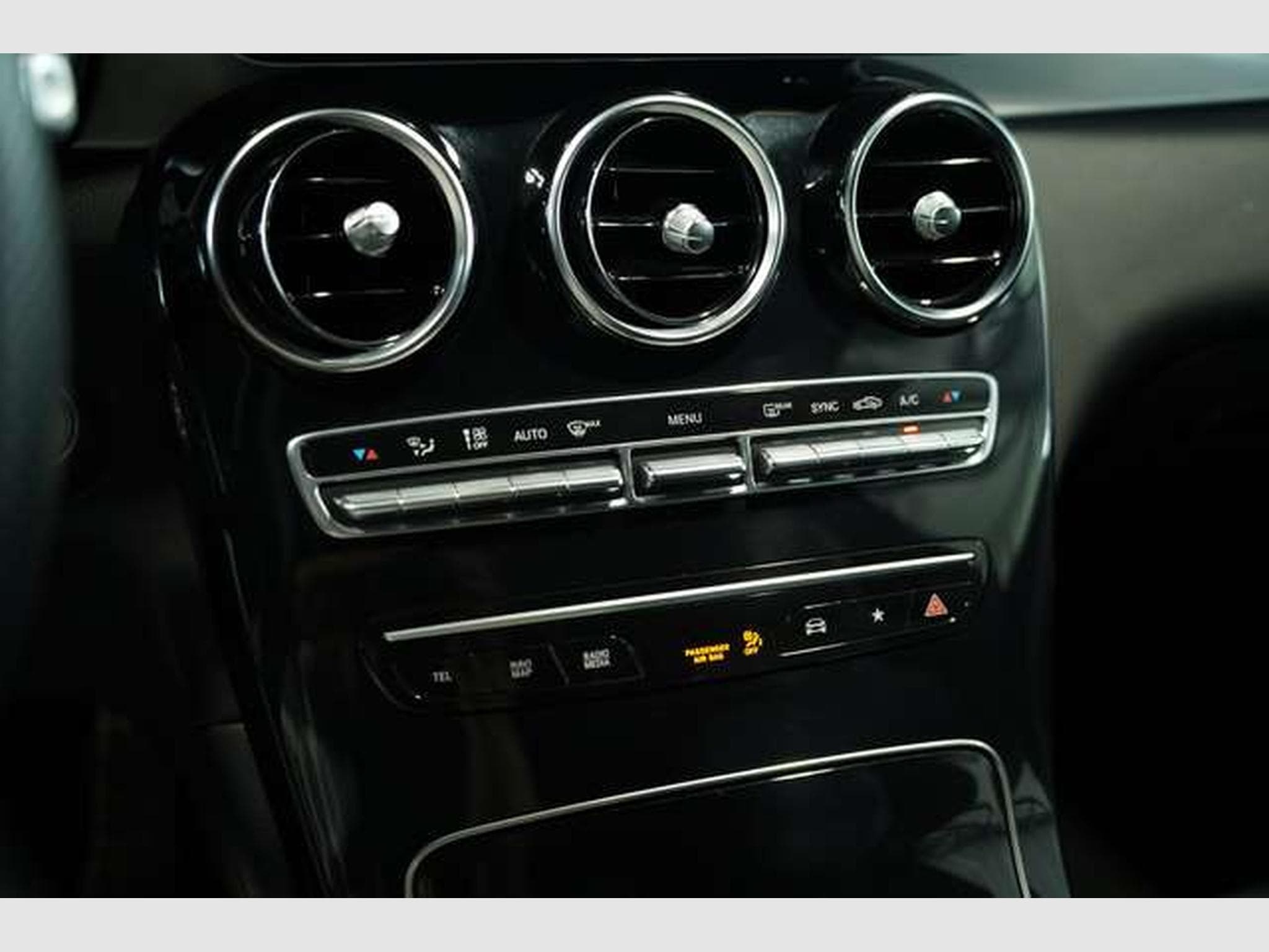 Mercedes GLC 400 d 4M AMG Line *1.H *Digital *AHK *Night (2022) - Photo 28