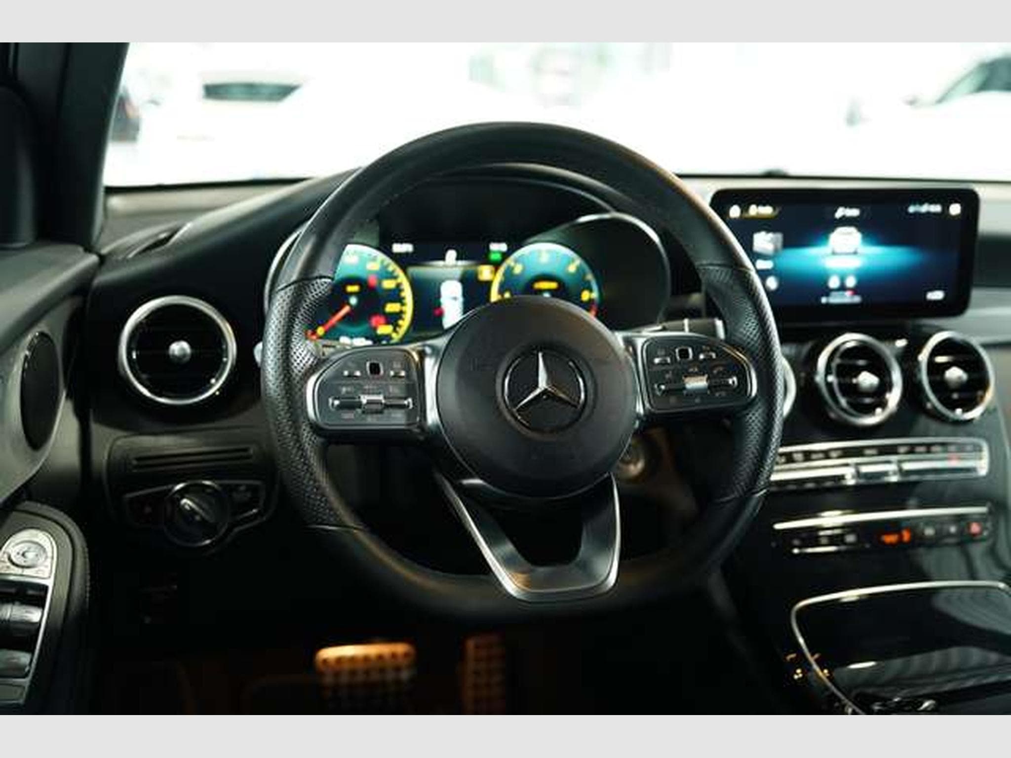 Mercedes GLC 400 d 4M AMG Line *1.H *Digital *AHK *Night (2022) - Photo 37