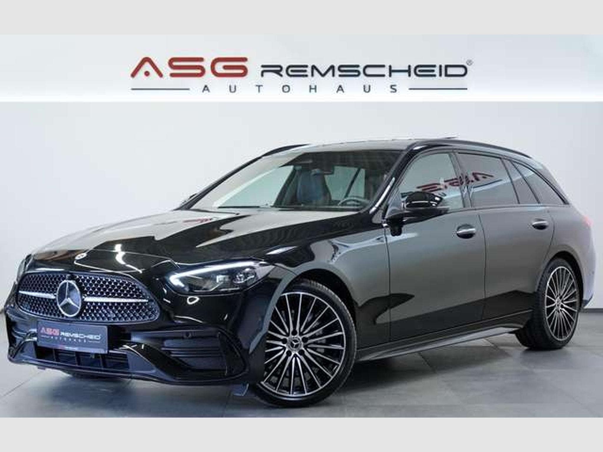 Mercedes C 300 T d AMG Line *1.HD*19*Distr.*Pano*Digital (2024) - Photo 1