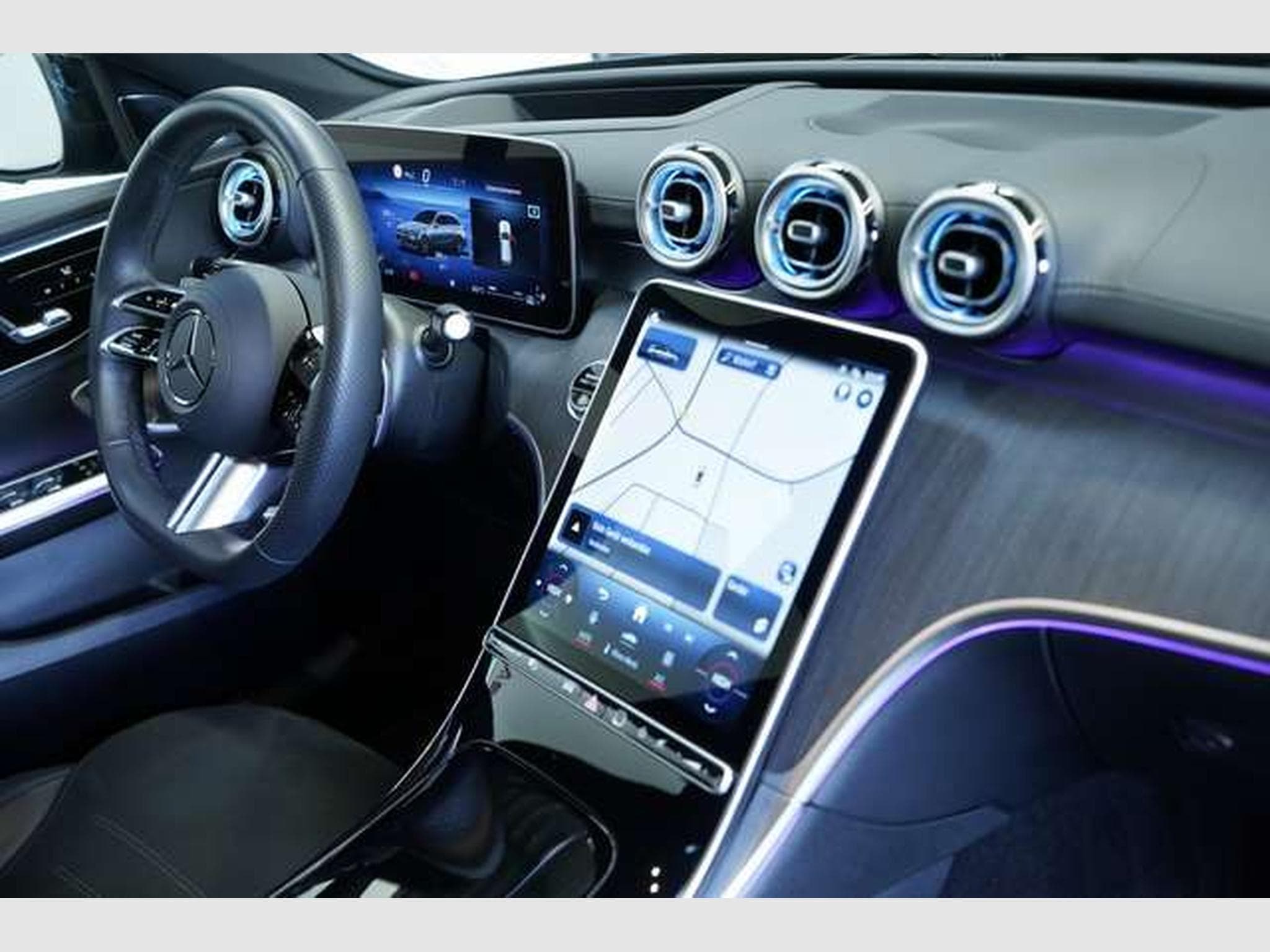 Mercedes C 300 T d AMG Line *1.HD*19*Distr.*Pano*Digital (2024) - Photo 11