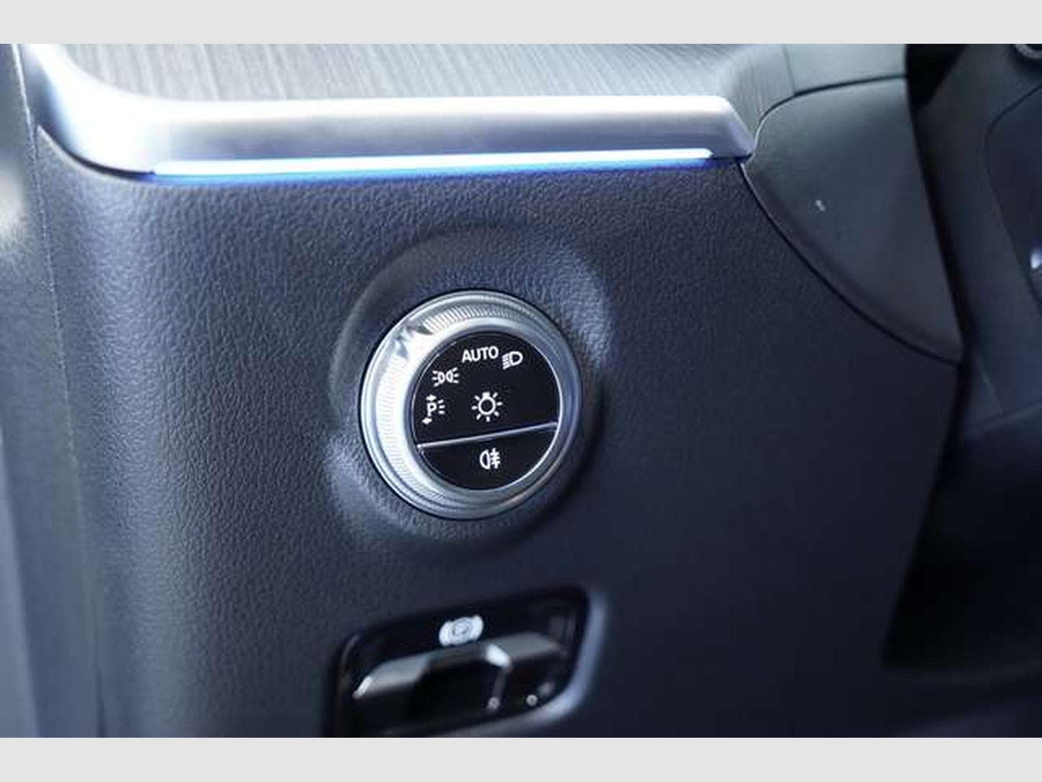 Mercedes C 300 T d AMG Line *1.HD*19*Distr.*Pano*Digital (2024) - Photo 27