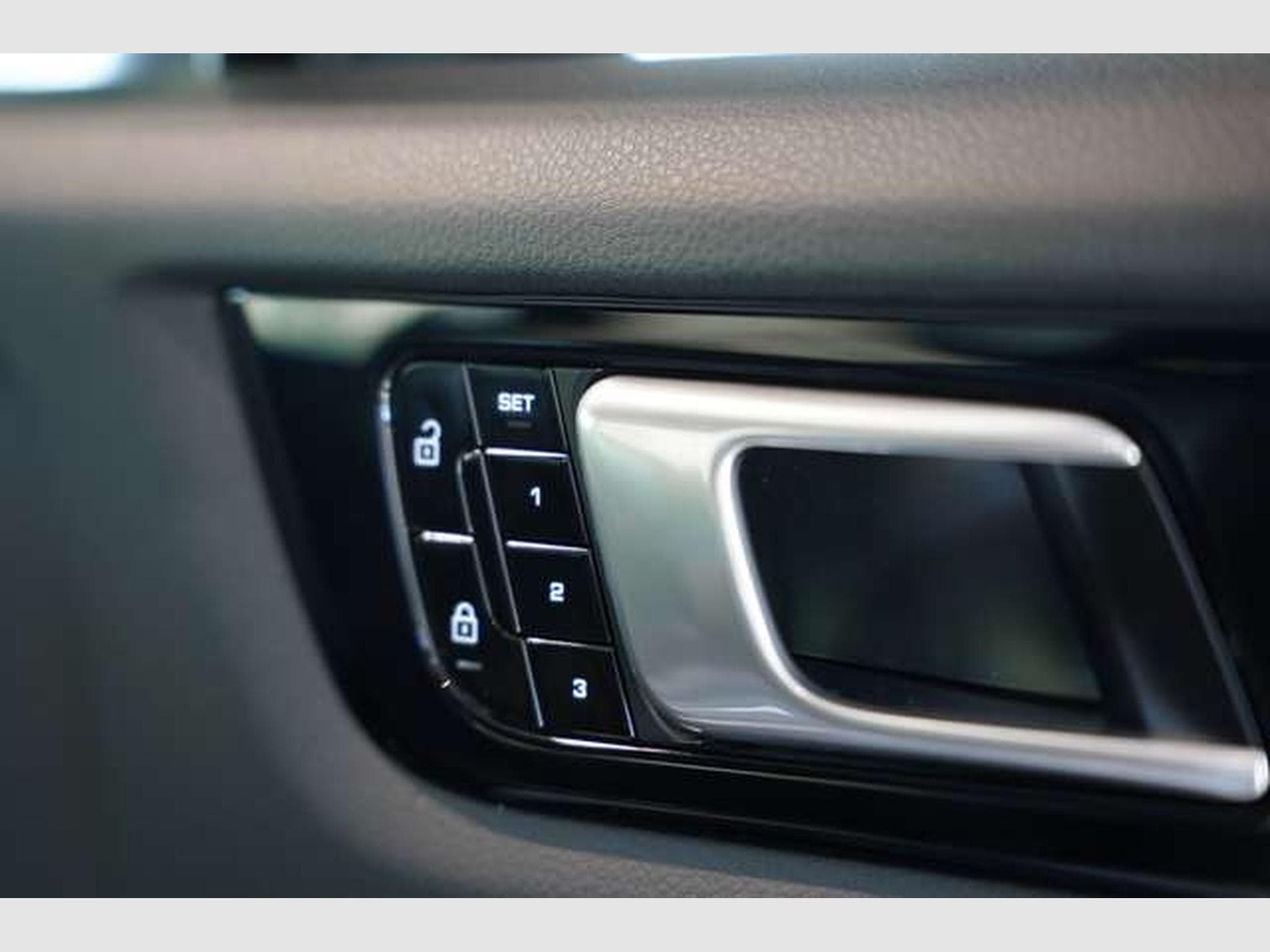 Porsche Cayenne 2.Hand *LUFT *H-UP *Memory *AHK *PDLS (2019) - Photo 15