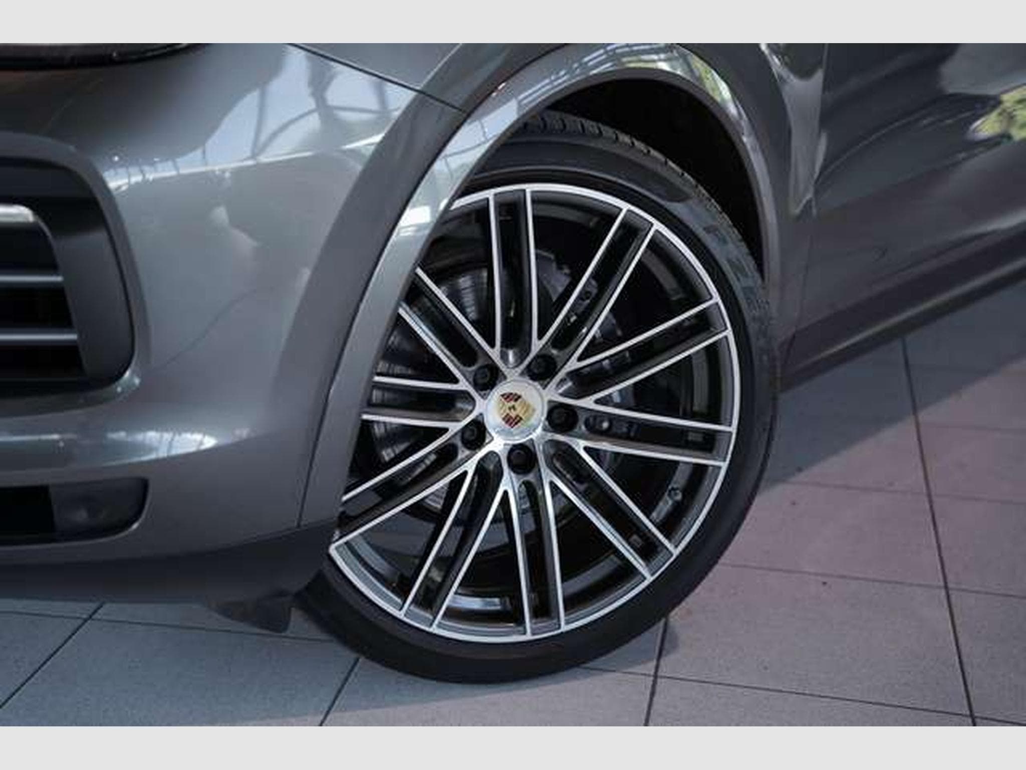 Porsche Cayenne 2.Hand *LUFT *H-UP *Memory *AHK *PDLS (2019) - Photo 3