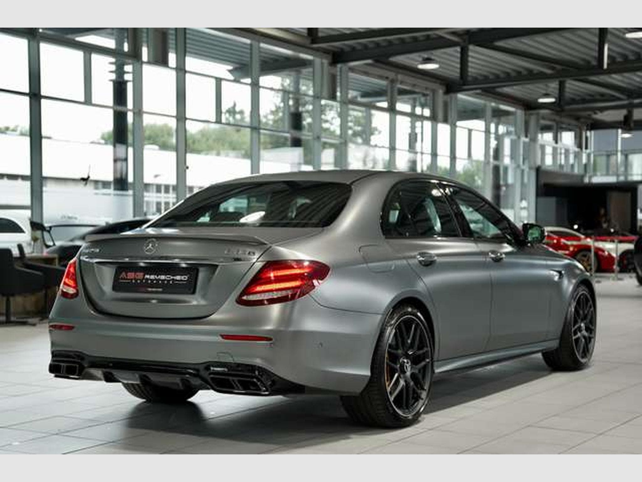 Mercedes E 63 AMG S 4M+ Limousine *Perf-AGA*Perf-Sitz (2018) - Photo 15