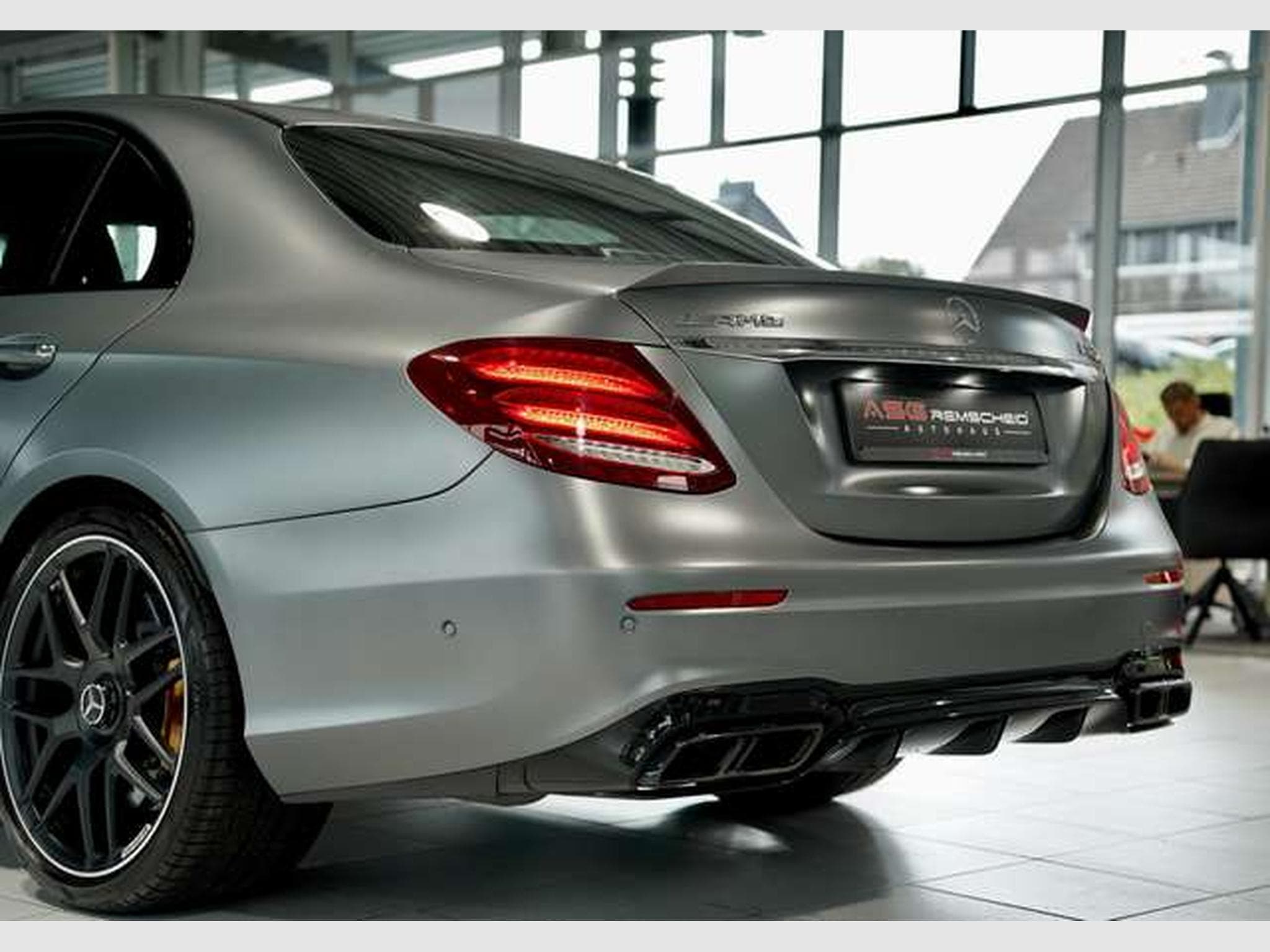 Mercedes E 63 AMG S 4M+ Limousine *Perf-AGA*Perf-Sitz (2018) - Photo 23
