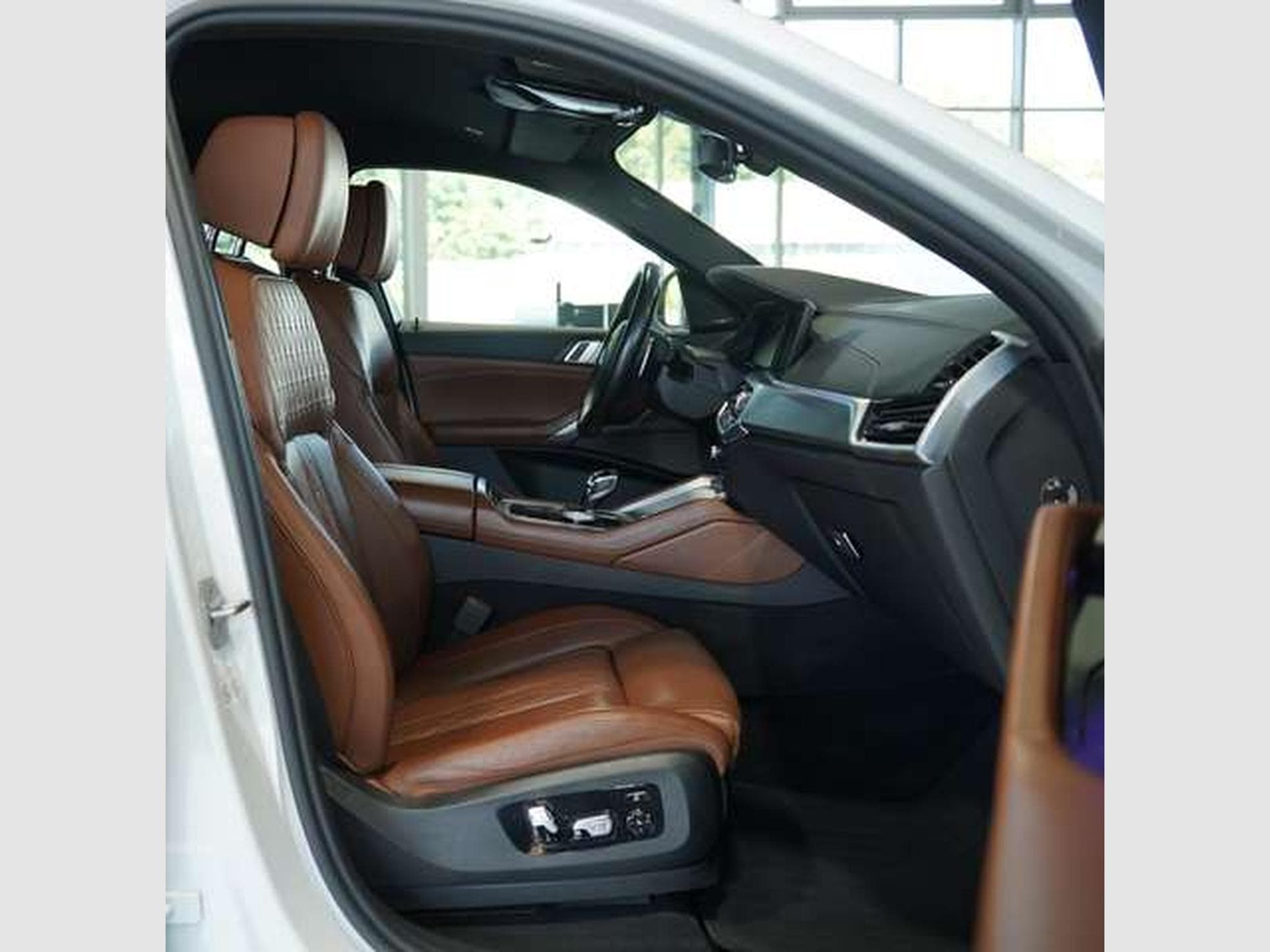 BMW X6 xD 40 d M Sport *1.Hand *AHK *Memory *H&K (2021) - Photo 16