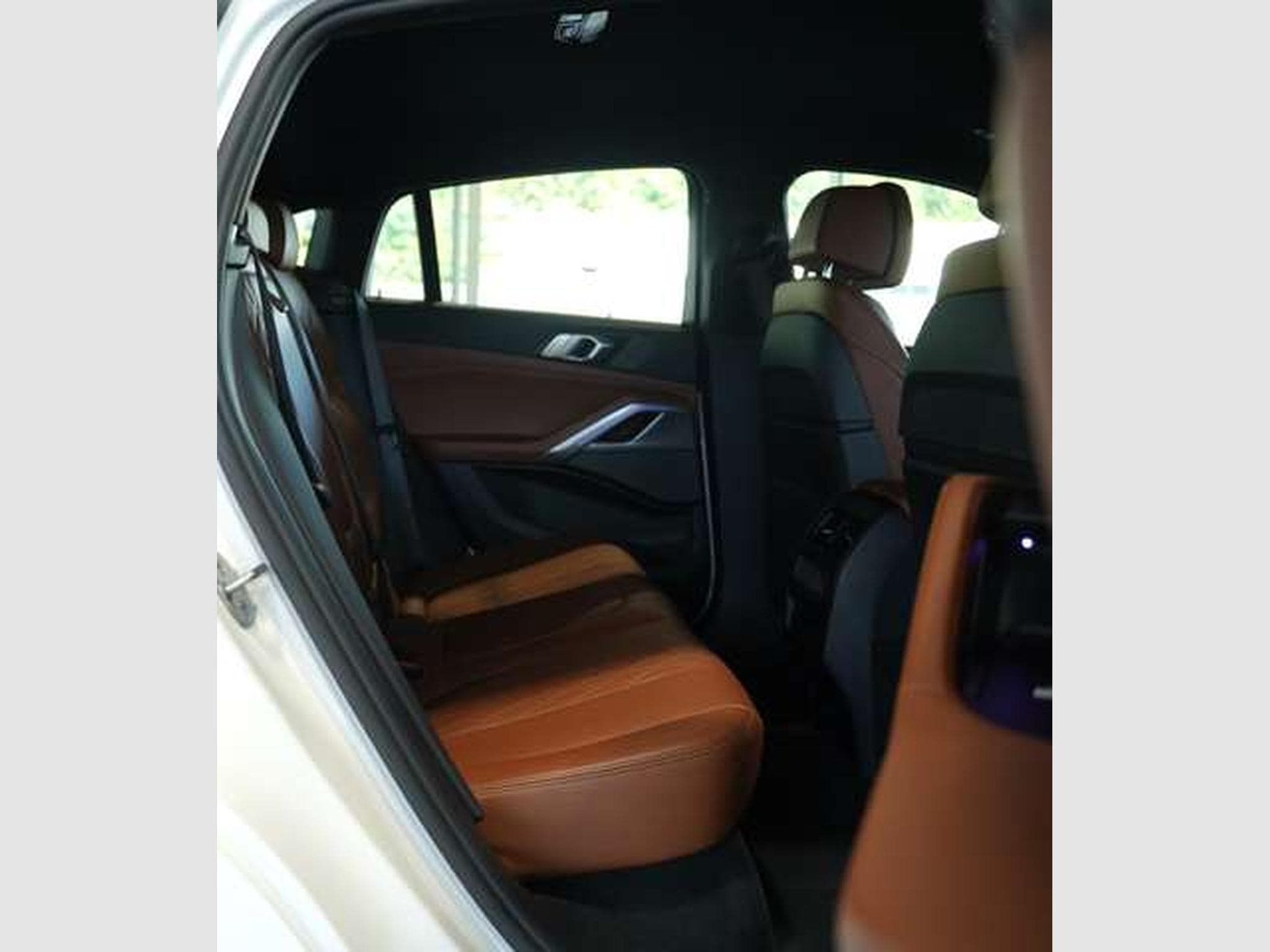 BMW X6 xD 40 d M Sport *1.Hand *AHK *Memory *H&K (2021) - Photo 21
