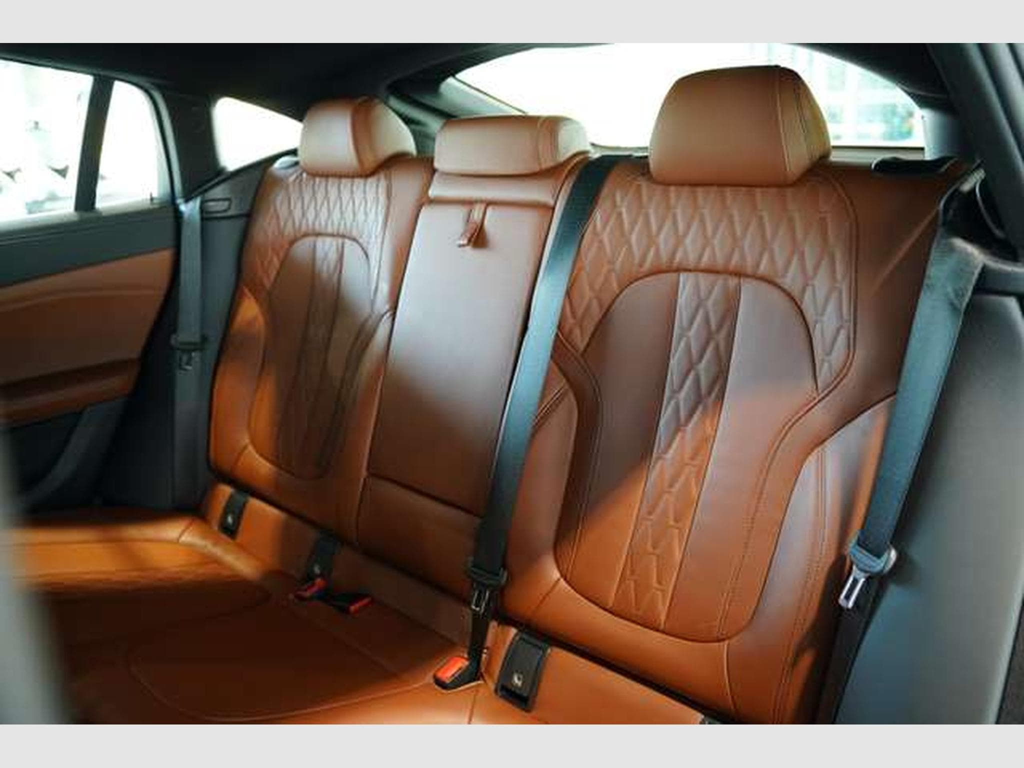 BMW X6 xD 40 d M Sport *1.Hand *AHK *Memory *H&K (2021) - Photo 22