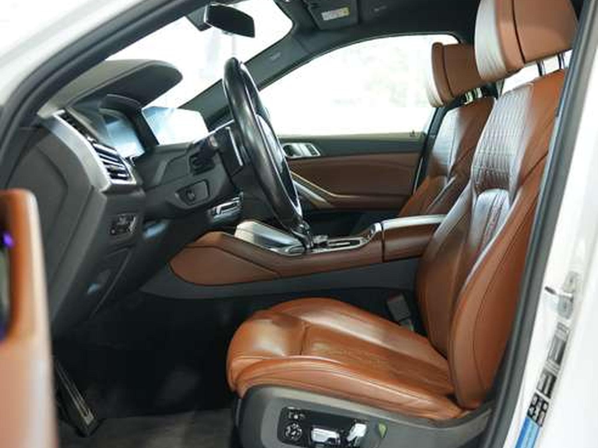 BMW X6 xD 40 d M Sport *1.Hand *AHK *Memory *H&K (2021) - Photo 23