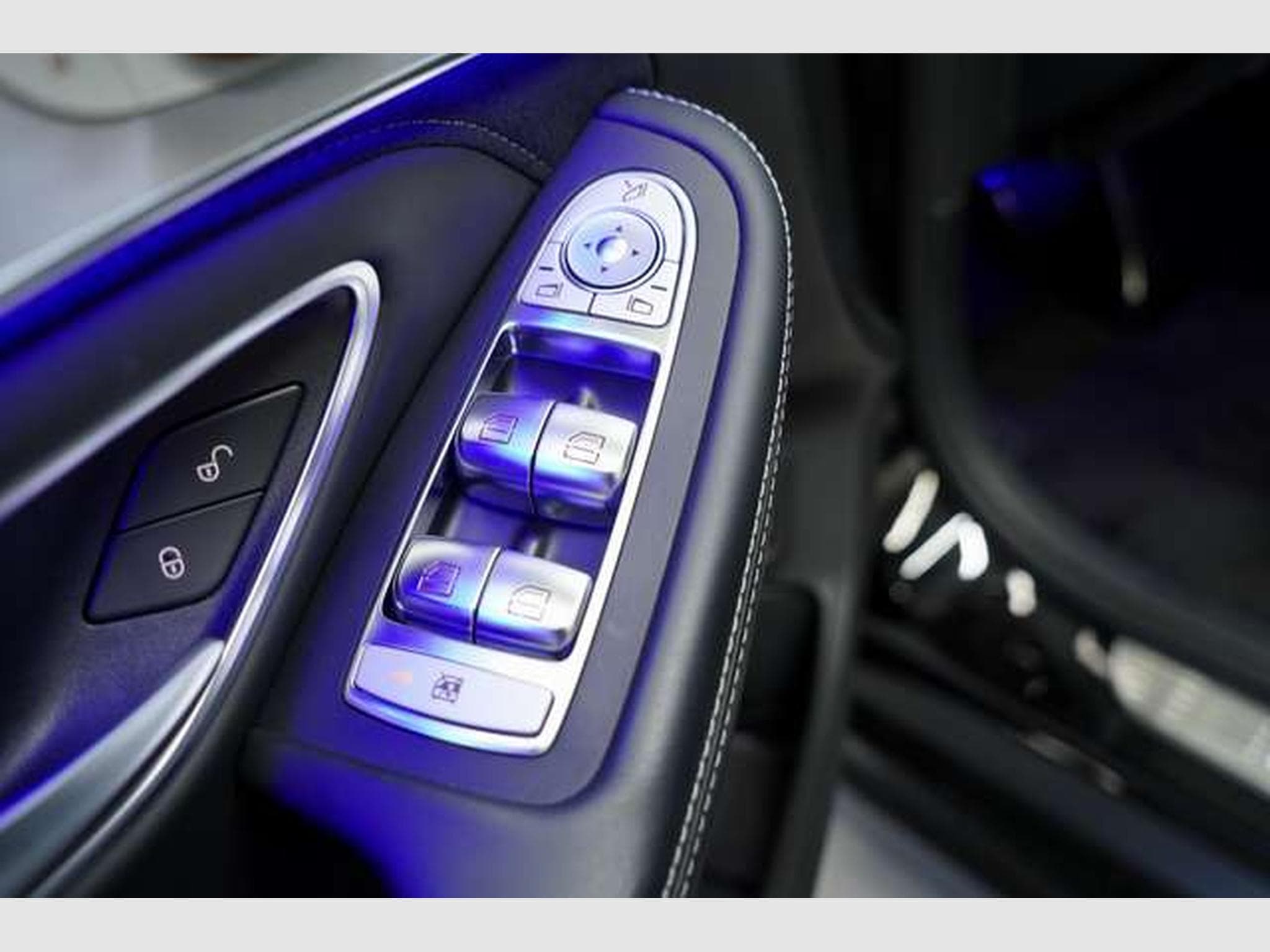 Mercedes C 63 AMG Limousine *19 *Schale *Pano*Distr.*Kam (2020) - Photo 27
