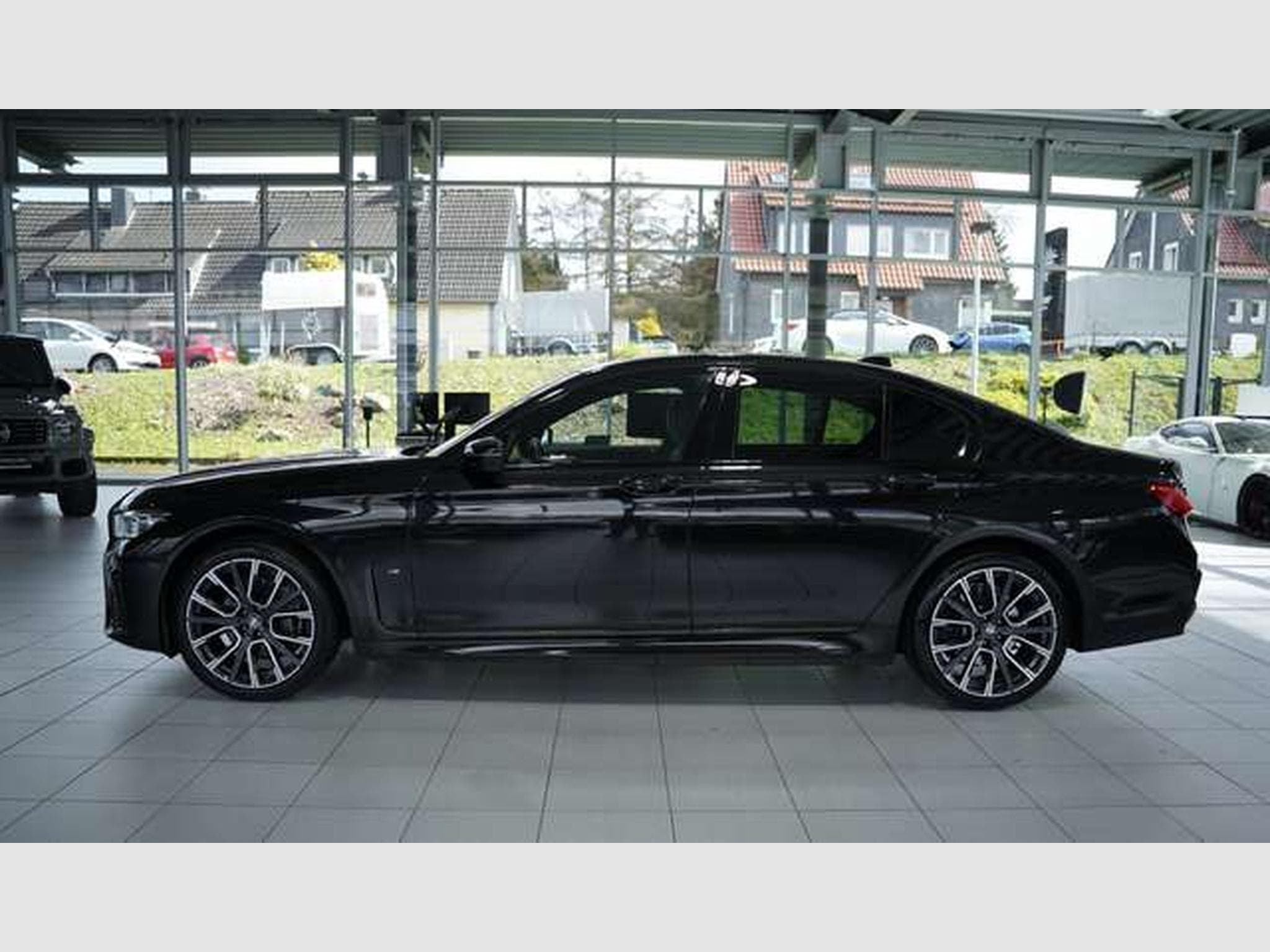 BMW 730 d xD M Sportpaket *20Zoll *H&K *Nappa *H-UP* (2021) - Photo 11