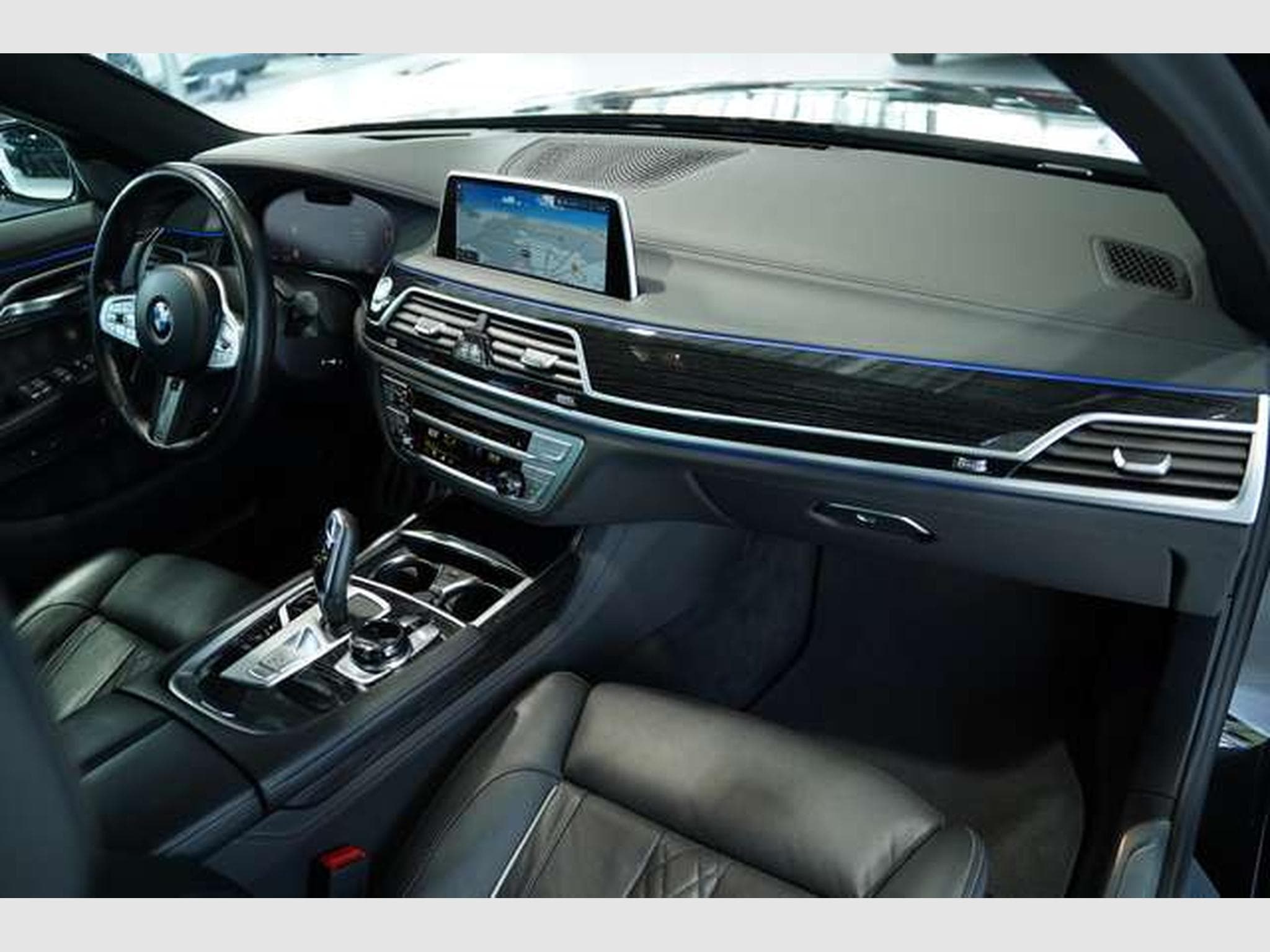 BMW 730 d xD M Sportpaket *20Zoll *H&K *Nappa *H-UP* (2021) - Photo 17