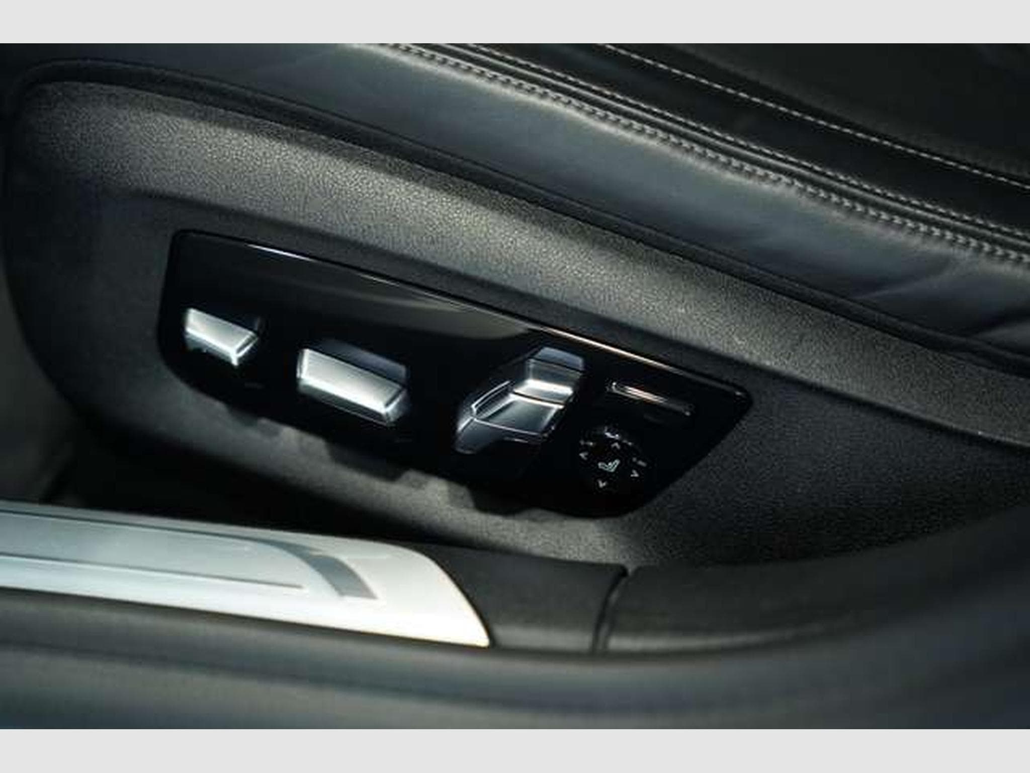 BMW 730 d xD M Sportpaket *20Zoll *H&K *Nappa *H-UP* (2021) - Photo 27