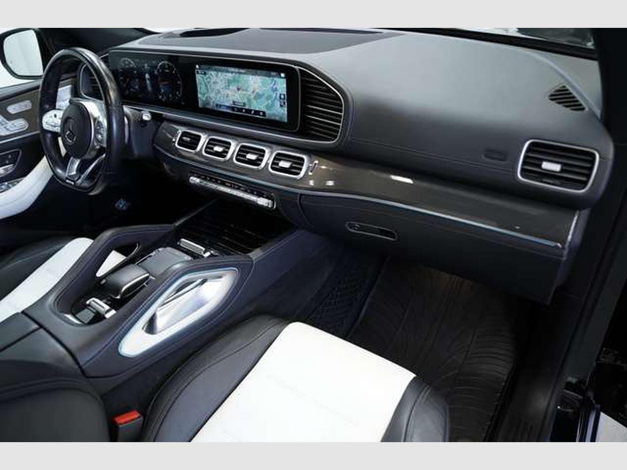 Mercedes GLE 400 d 4M AMG Line *22 *AHK*Pano*LUFT*360° (2019) - Photo 13
