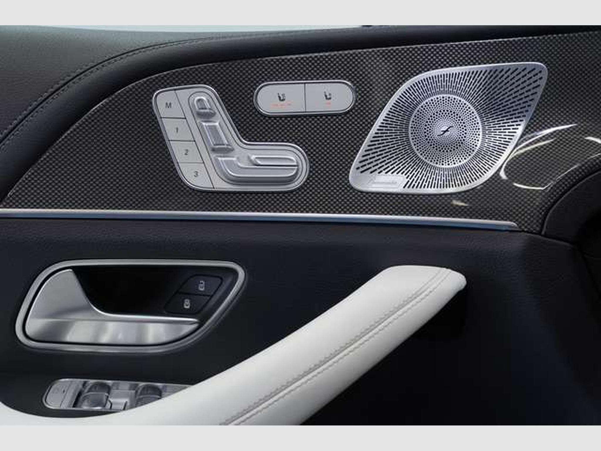Mercedes GLE 400 d 4M AMG Line *22 *AHK*Pano*LUFT*360° (2019) - Photo 25