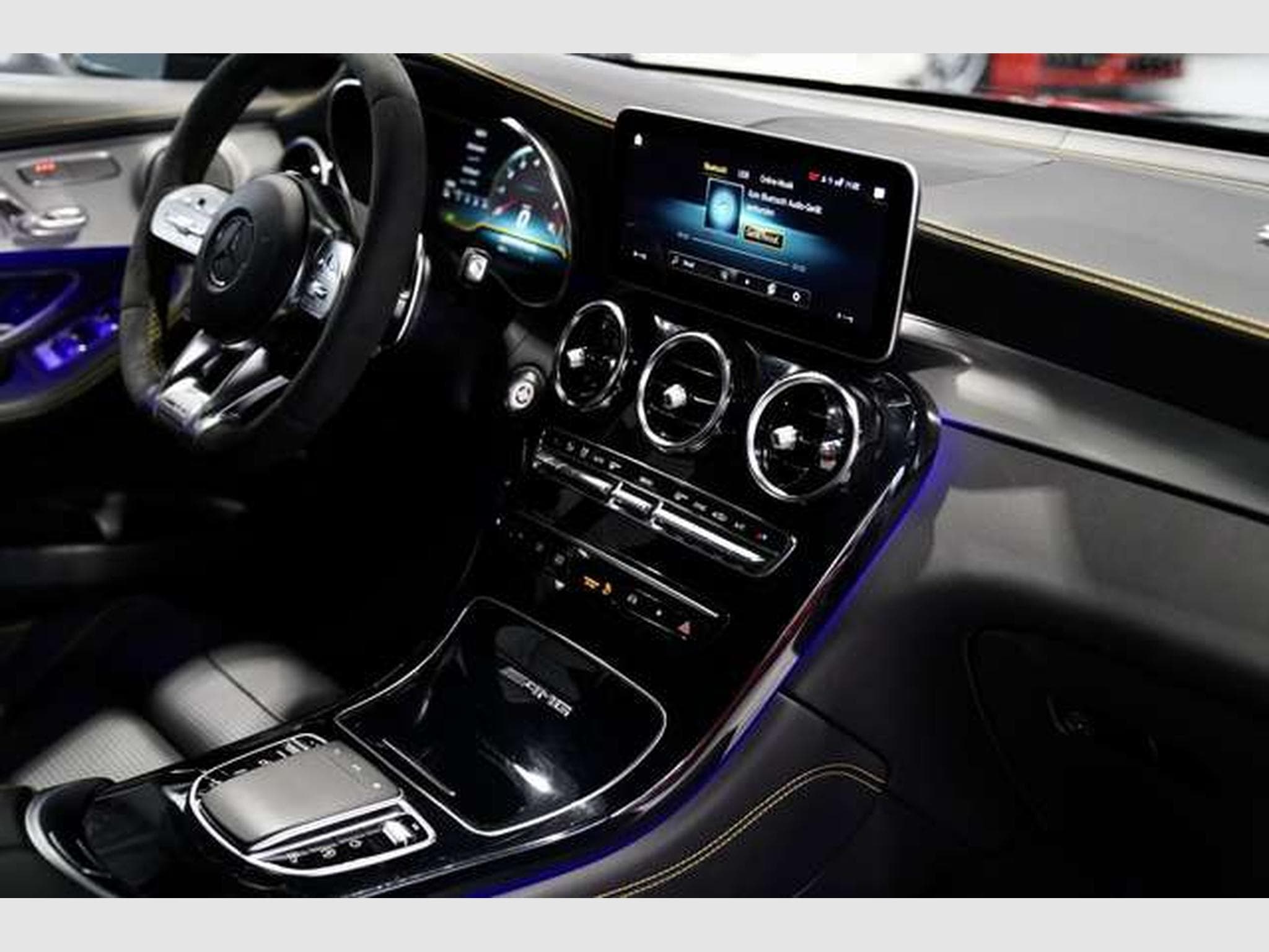 Mercedes GLC 63 AMG 4M *Distr. *Memory *AHK *Pano *360° (2019) - Photo 23