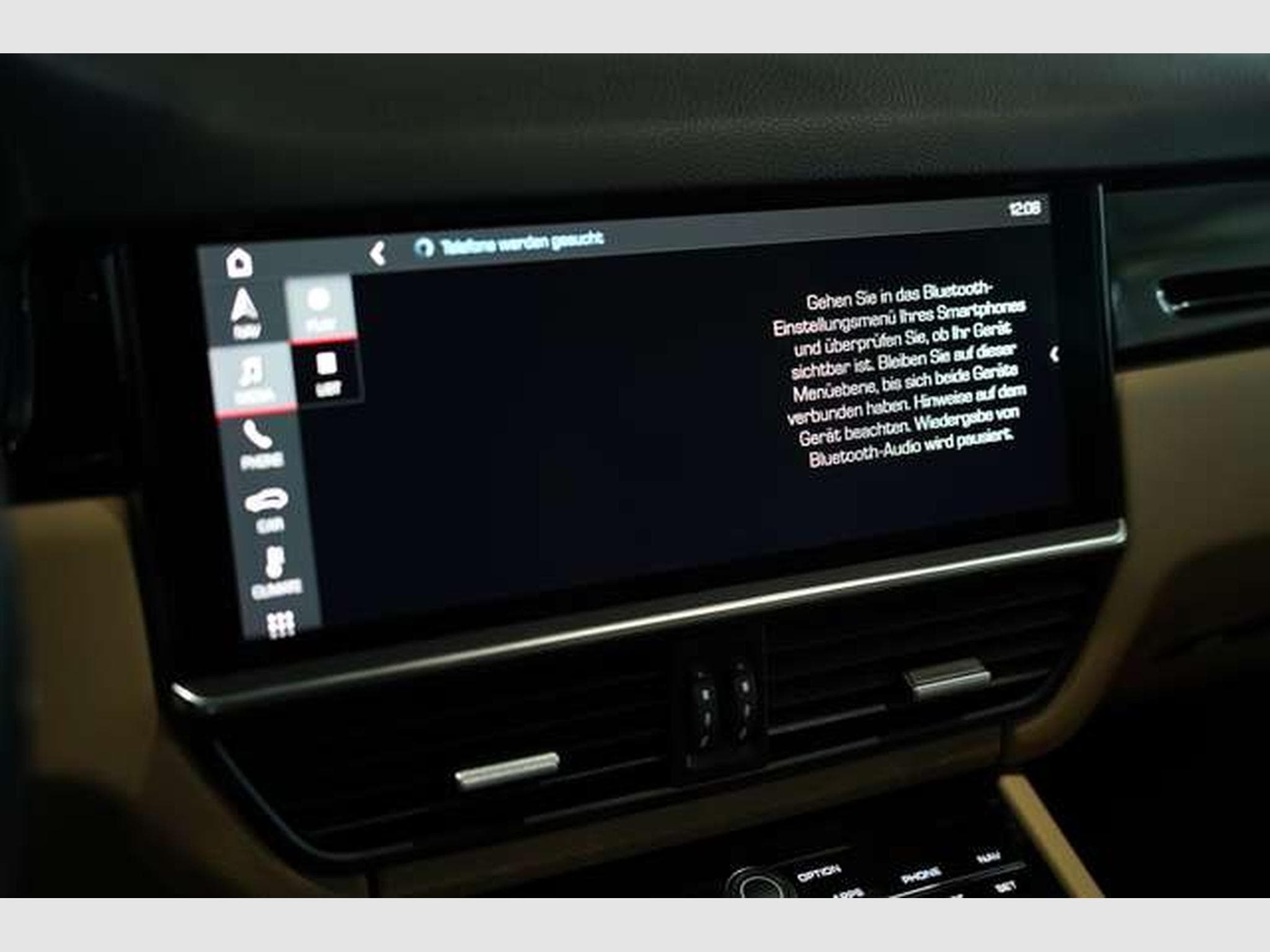 Porsche Cayenne E-Hybrid *1.H *21 *Chrono *Pano *LUFT (2020) - Photo 39