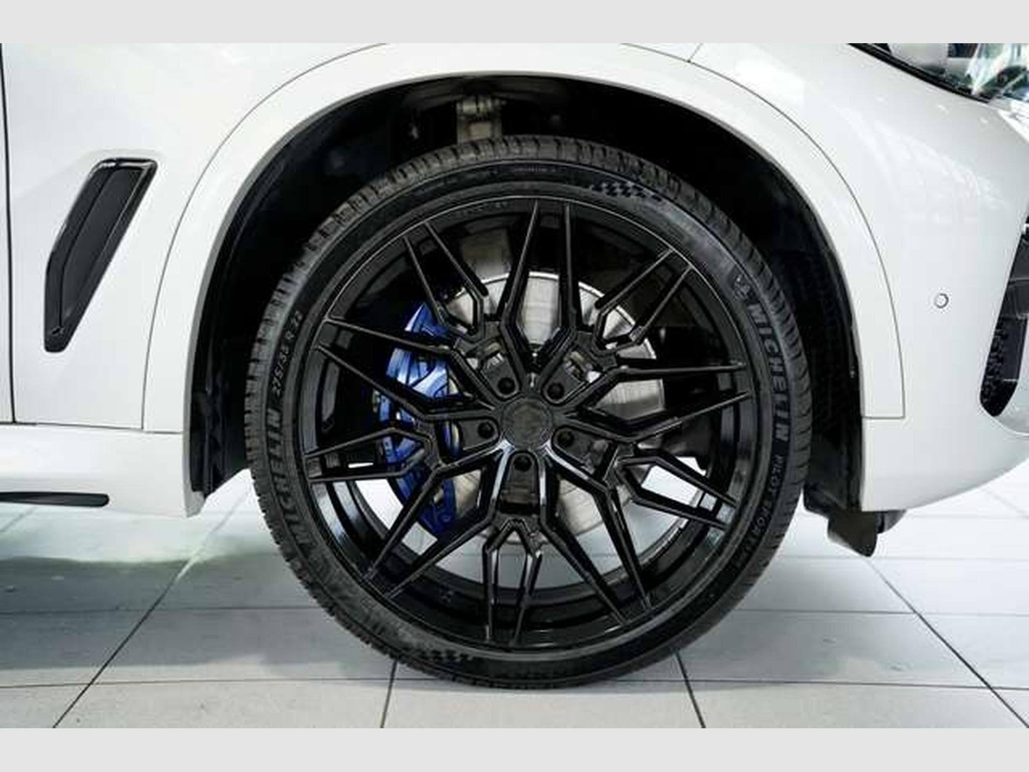 BMW X5 xD 30 d M Sport *2.H *22 *ACC *Pano *AHK (2023) - Photo 10