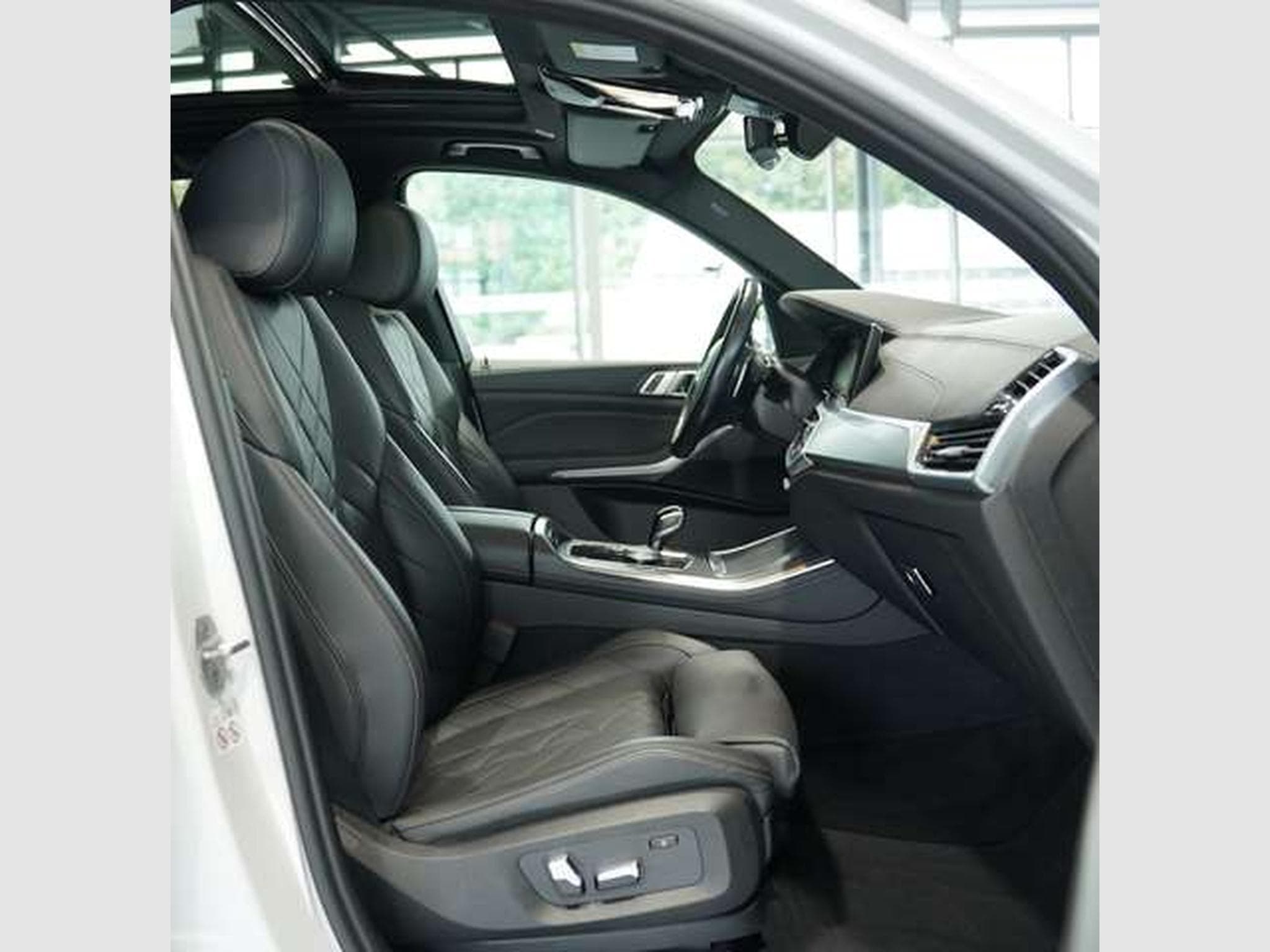 BMW X5 xD 30 d M Sport *2.H *22 *ACC *Pano *AHK (2023) - Photo 14