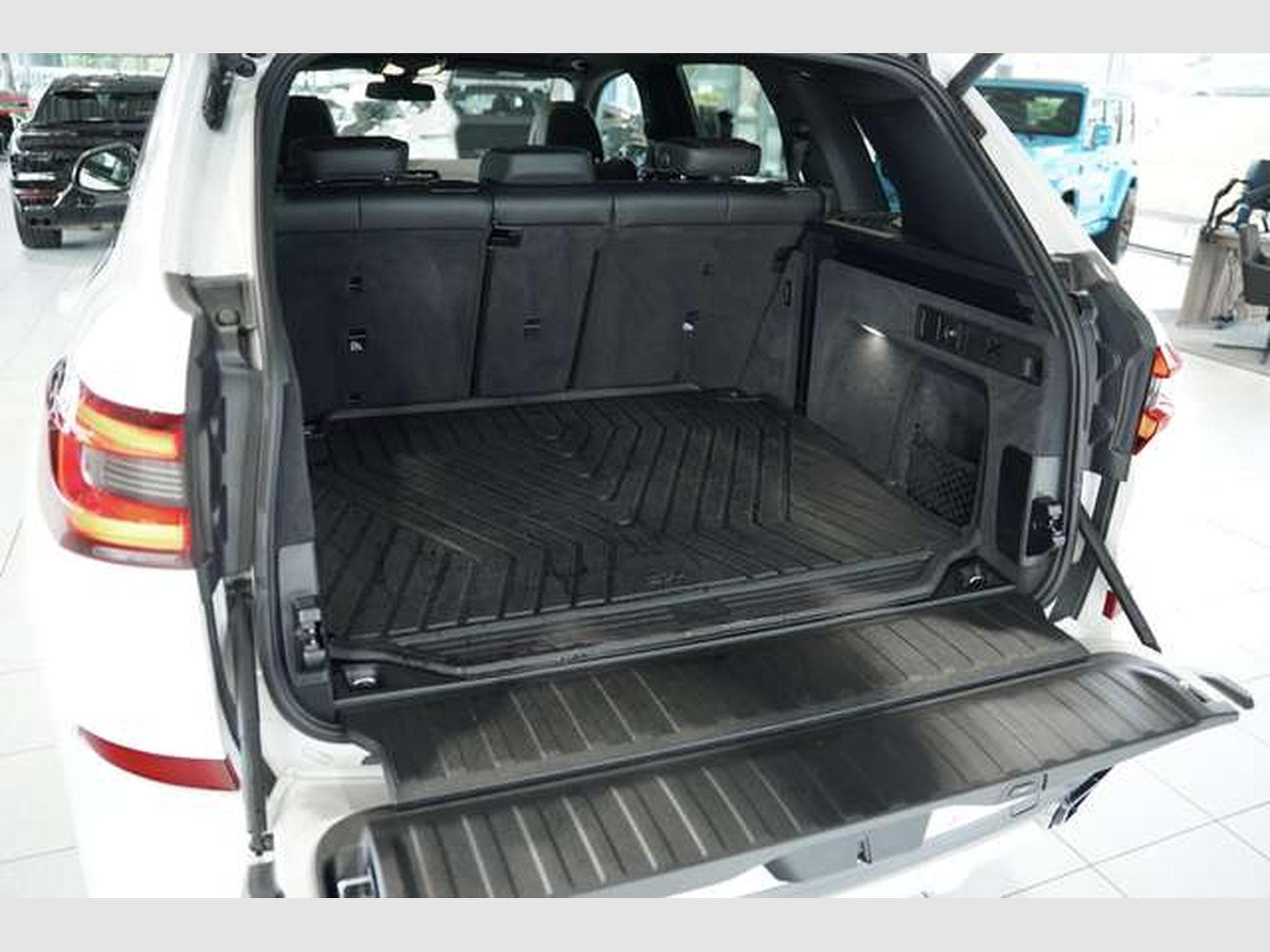 BMW X5 xD 30 d M Sport *2.H *22 *ACC *Pano *AHK (2023) - Photo 19