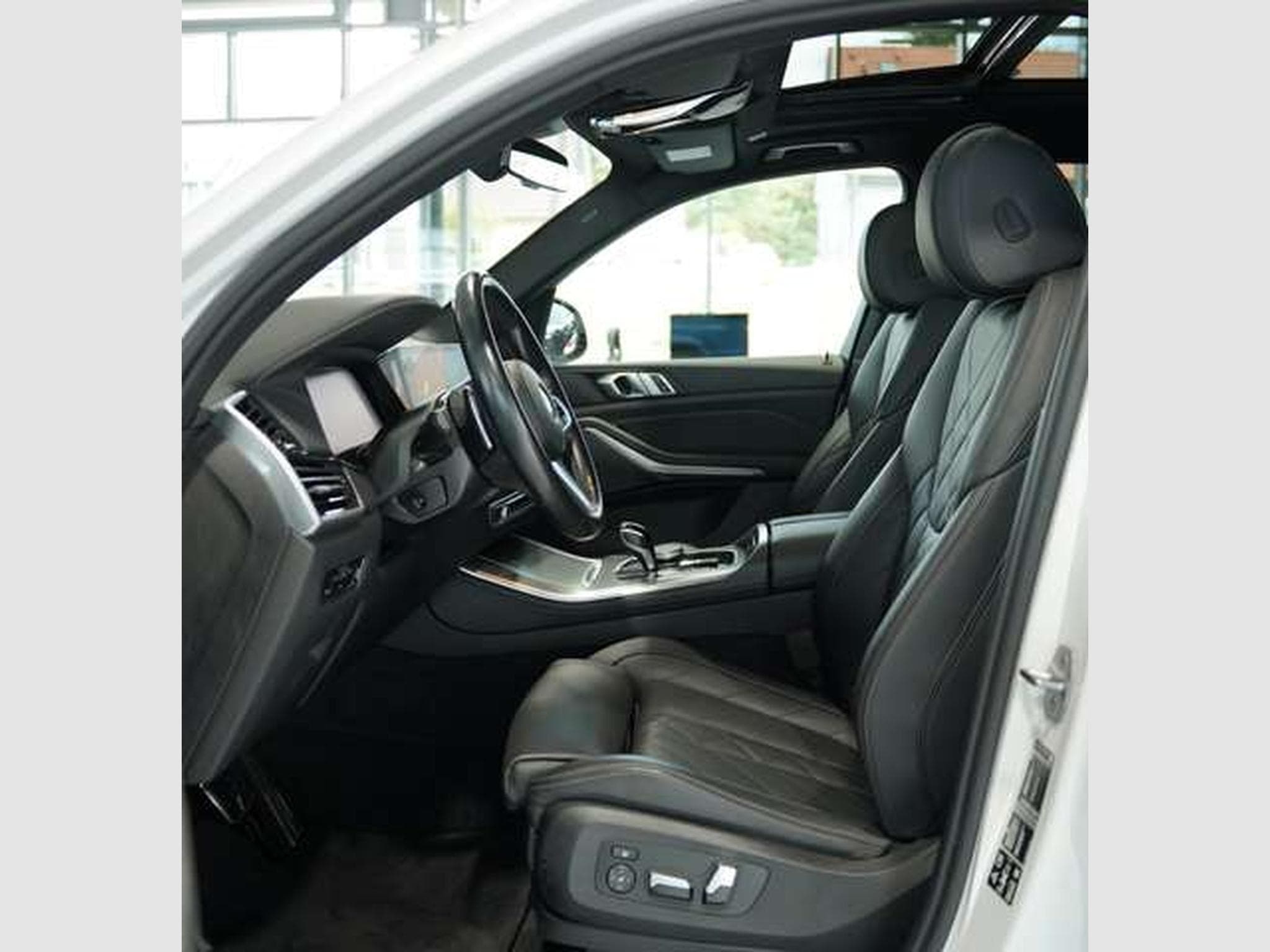 BMW X5 xD 30 d M Sport *2.H *22 *ACC *Pano *AHK (2023) - Photo 23