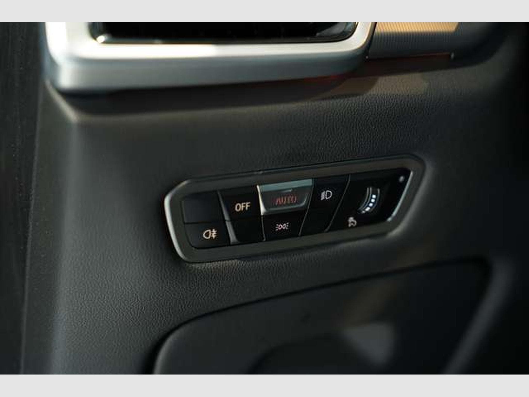 BMW X5 xD 30 d M Sport *2.H *22 *ACC *Pano *AHK (2023) - Photo 28