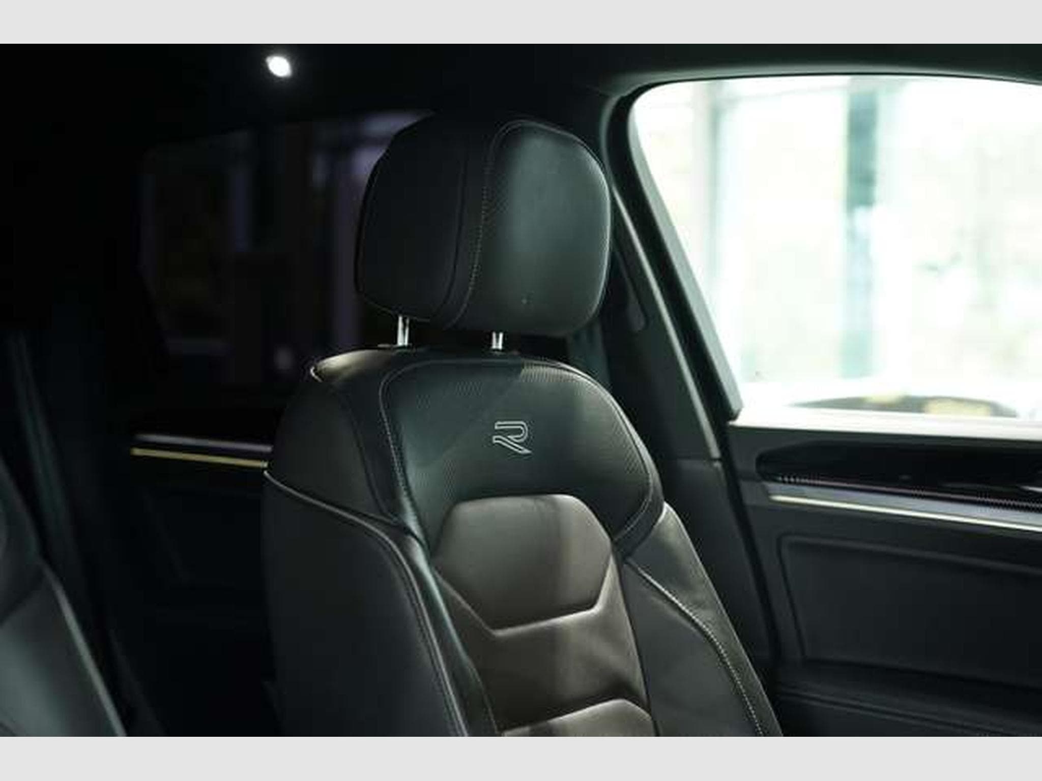 VW Touareg 3.0 TDI 4M R line *1.H *21 *ACC *H-UP (2023) - Photo 20