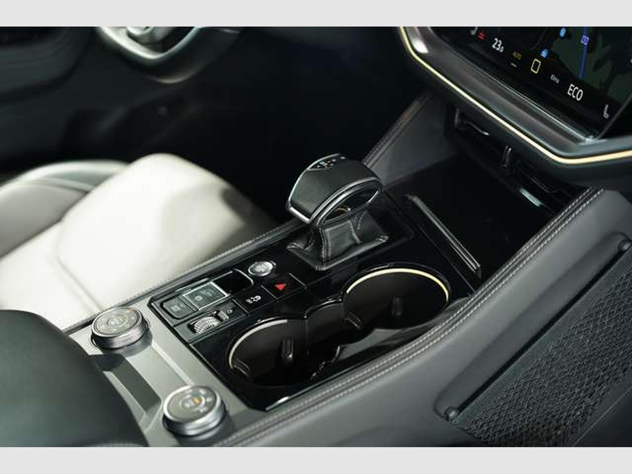 VW Touareg 3.0 TDI 4M R line *1.H *21 *ACC *H-UP (2023) - Photo 23