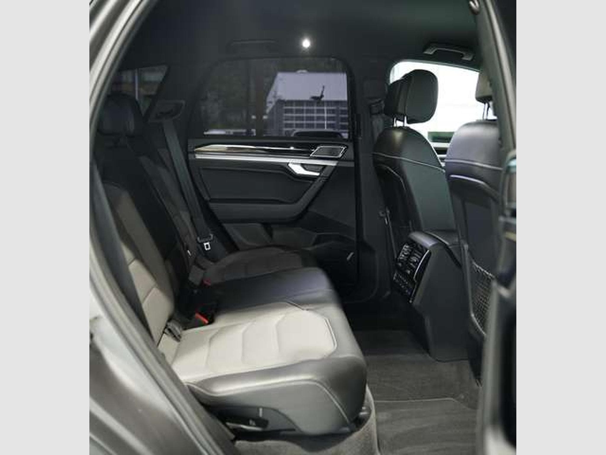 VW Touareg 3.0 TDI 4M R line *1.H *21 *ACC *H-UP (2023) - Photo 24