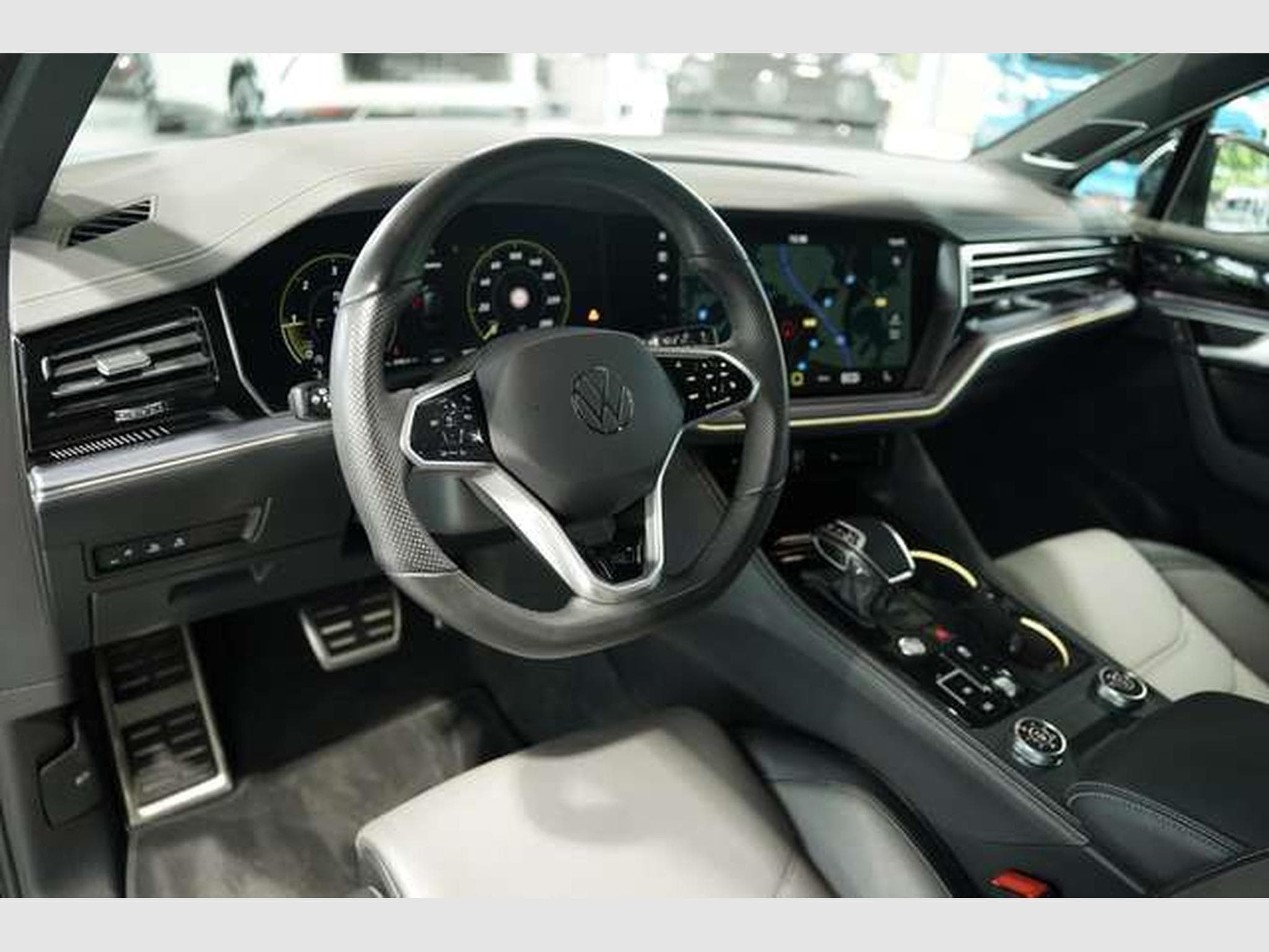 VW Touareg 3.0 TDI 4M R line *1.H *21 *ACC *H-UP (2023) - Photo 30