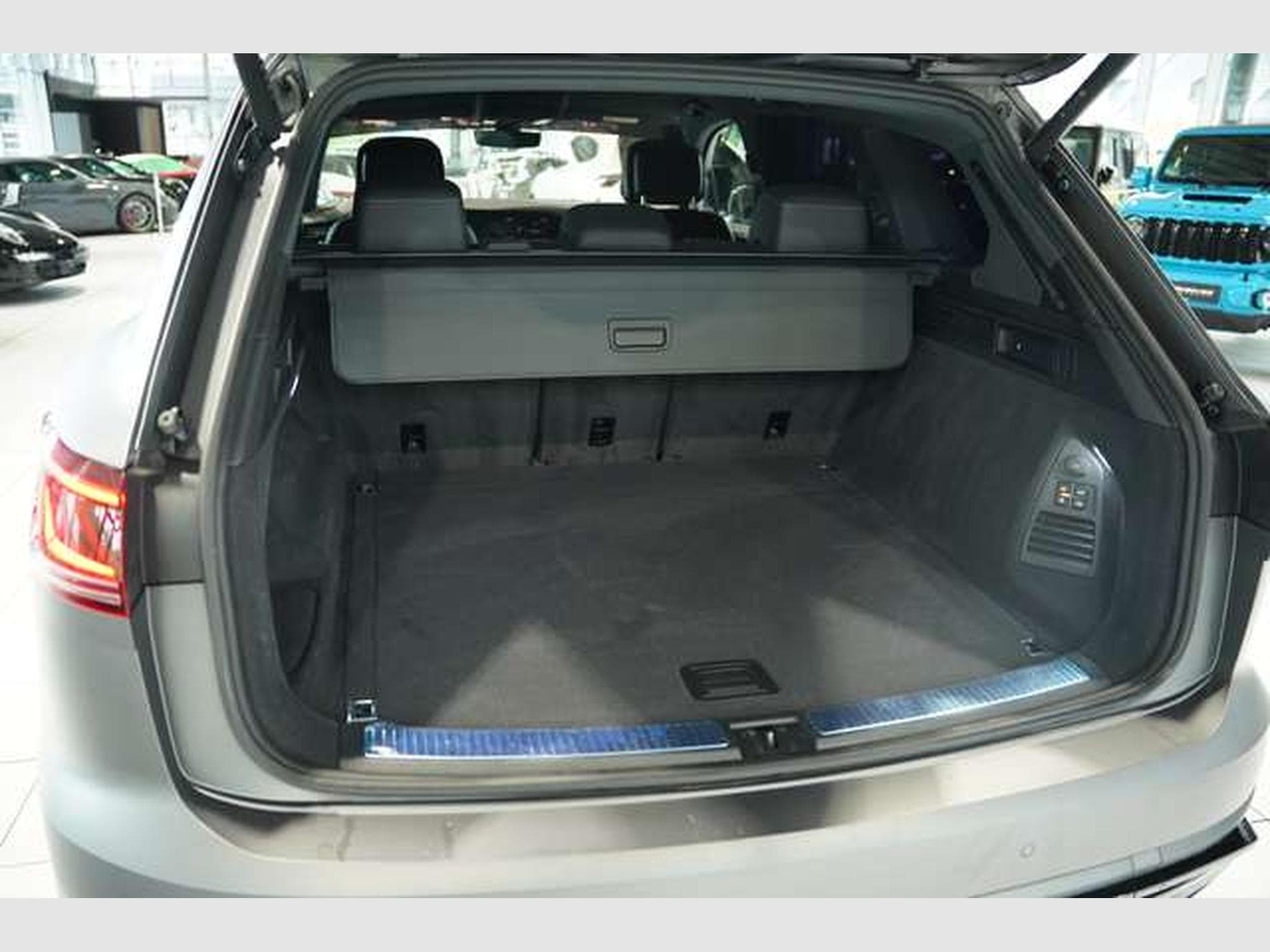 VW Touareg 3.0 TDI 4M R line *1.H *21 *ACC *H-UP (2023) - Photo 48