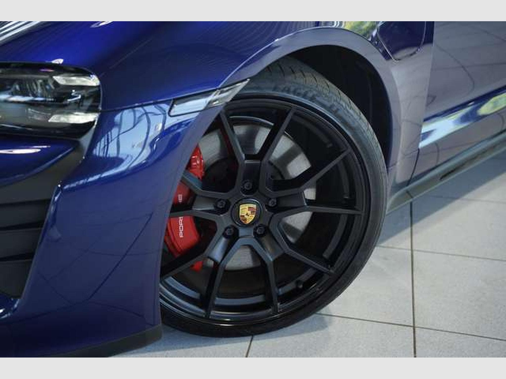 Porsche Taycan GTS 1.H *21 *Pano *Sitzbelüftung *MwSt (2022) - Photo 2