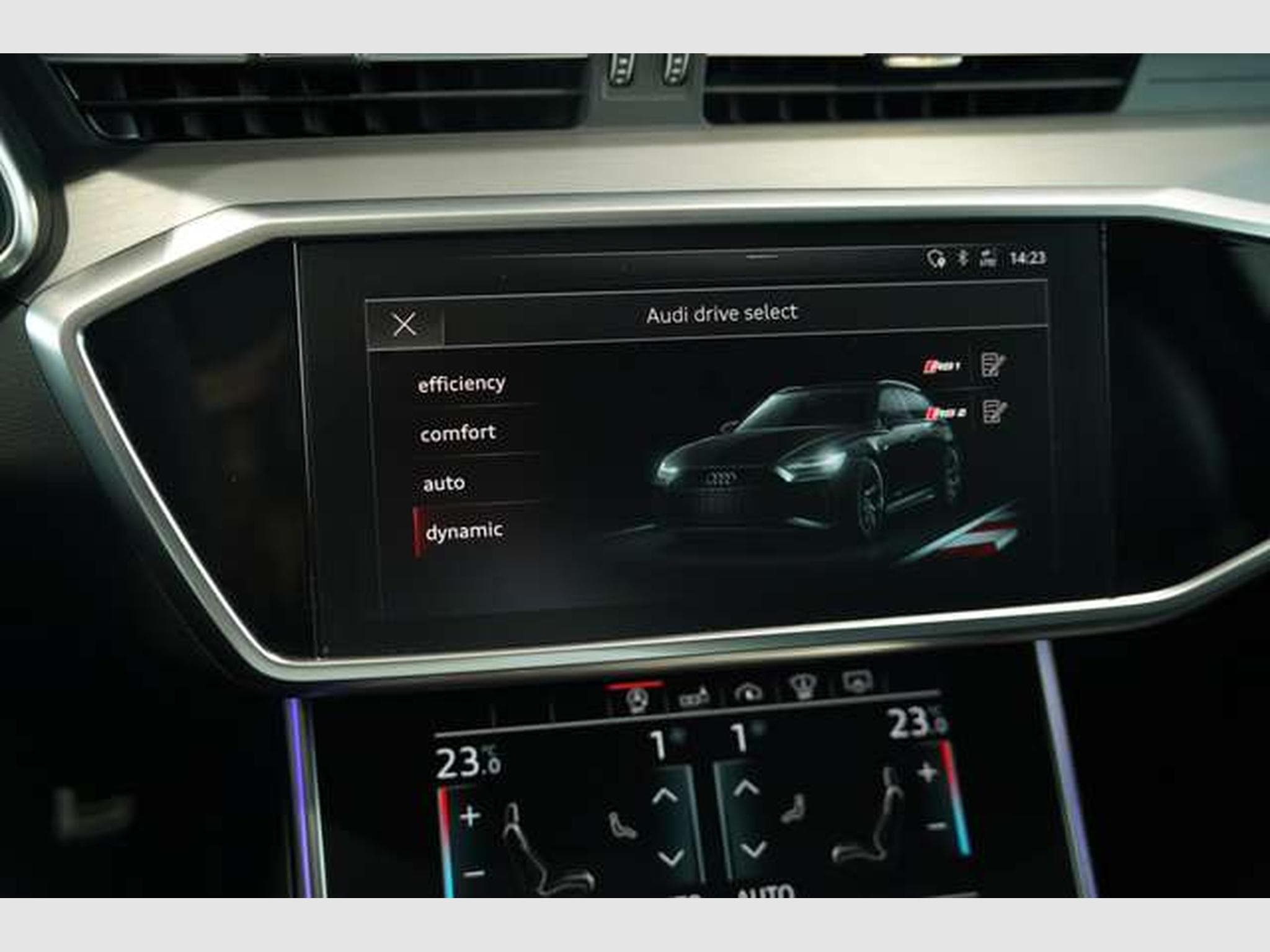 Audi RS6 Avant q. *22 *Dynamik+*Pano*Keramik*B&O (2020) - Photo 40