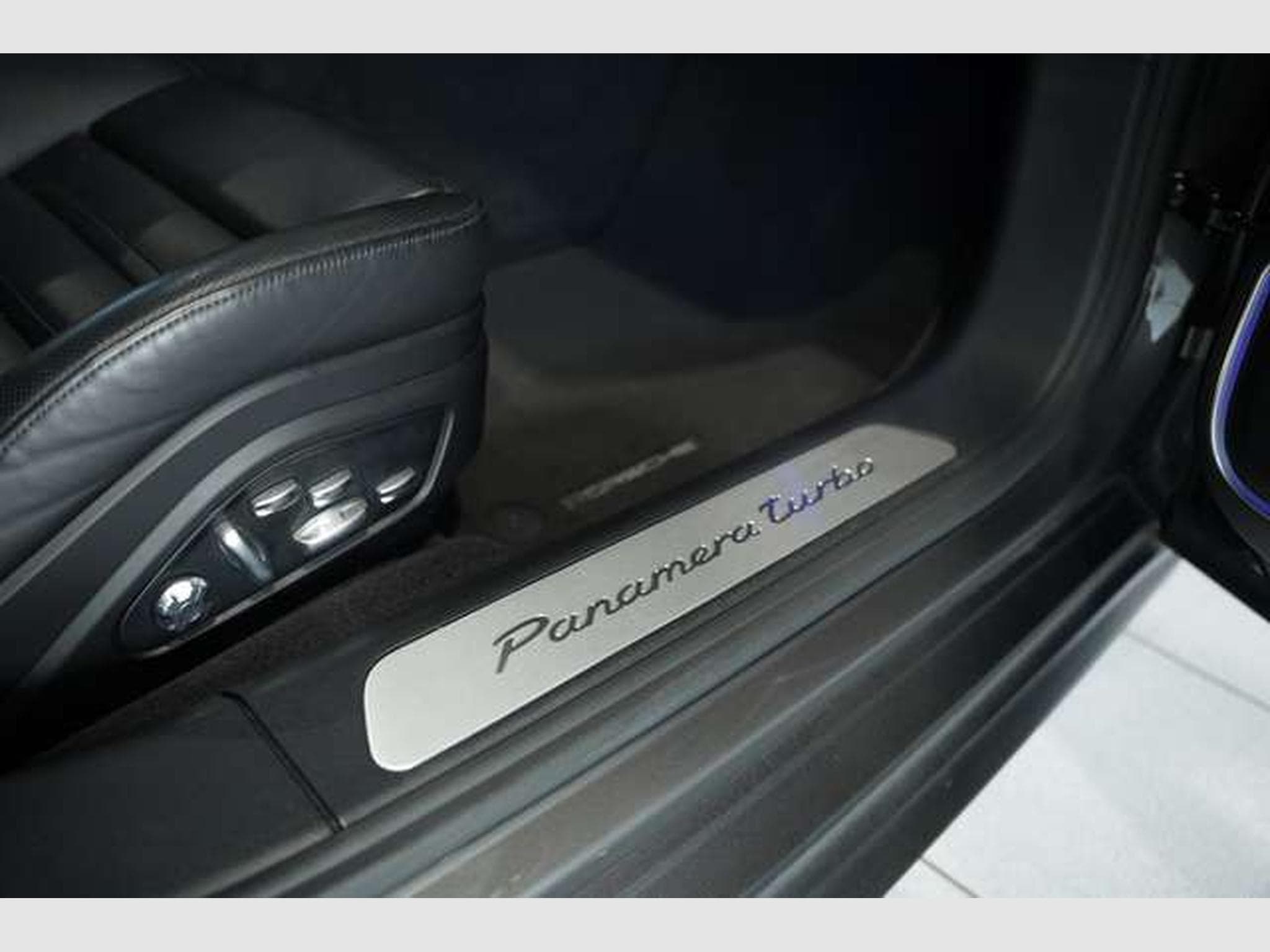 Porsche Panamera Turbo Chrono *Sport-Abgas*APPROVED*Pano (2018) - Photo 18