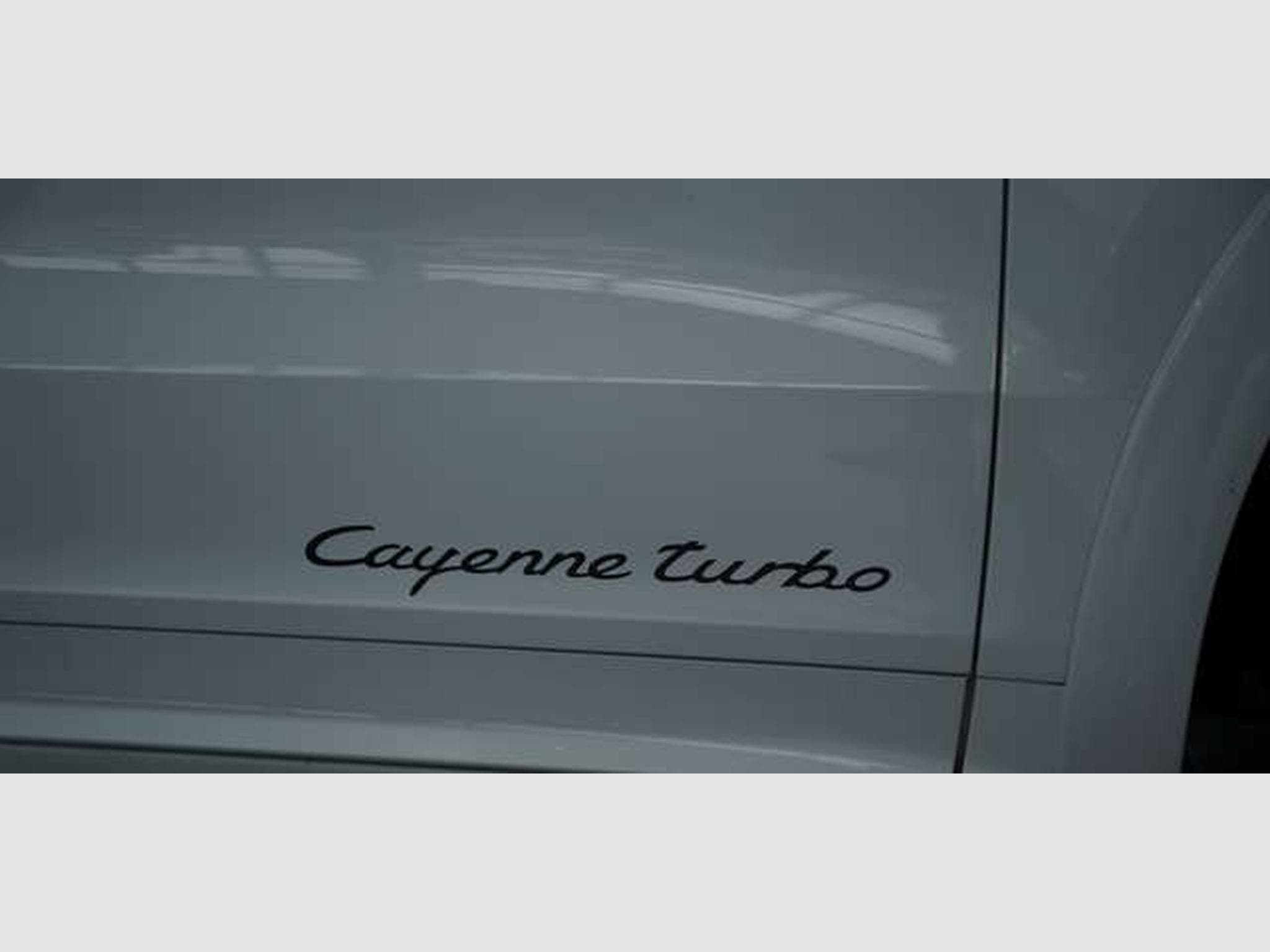 Porsche Cayenne Turbo Sport Design Coupé *Chrono*ACC*22 (2019) - Photo 13