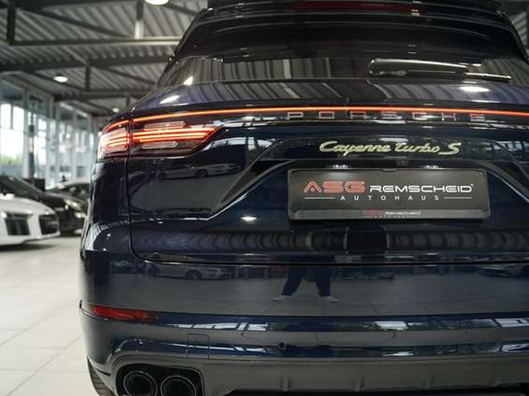 Porsche Cayenne Turbo S E-Hybrid *1.H *21 *Pano*S-Abgas (2020) - Photo 12