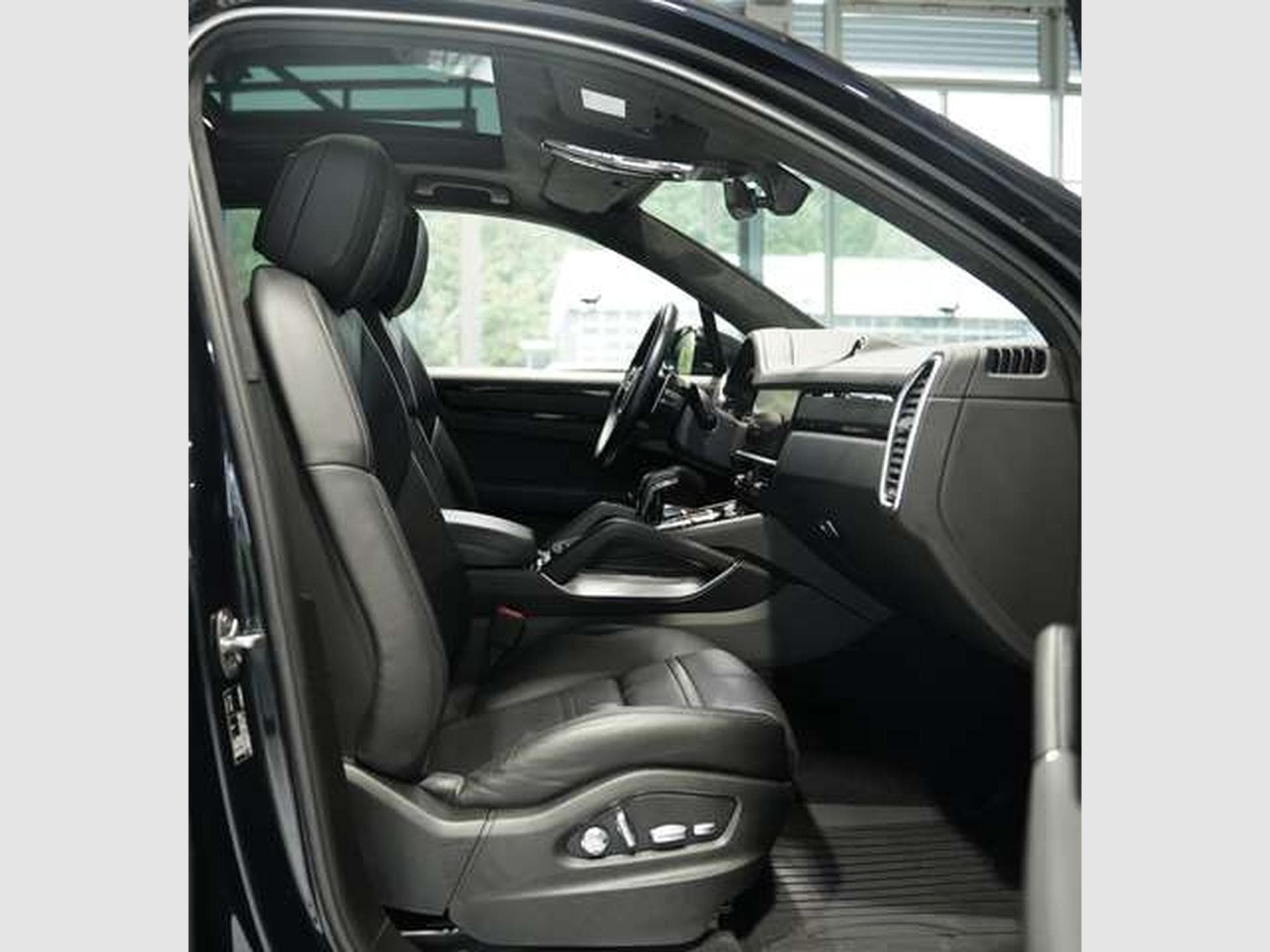 Porsche Cayenne Turbo S E-Hybrid *1.H *21 *Pano*S-Abgas (2020) - Photo 18