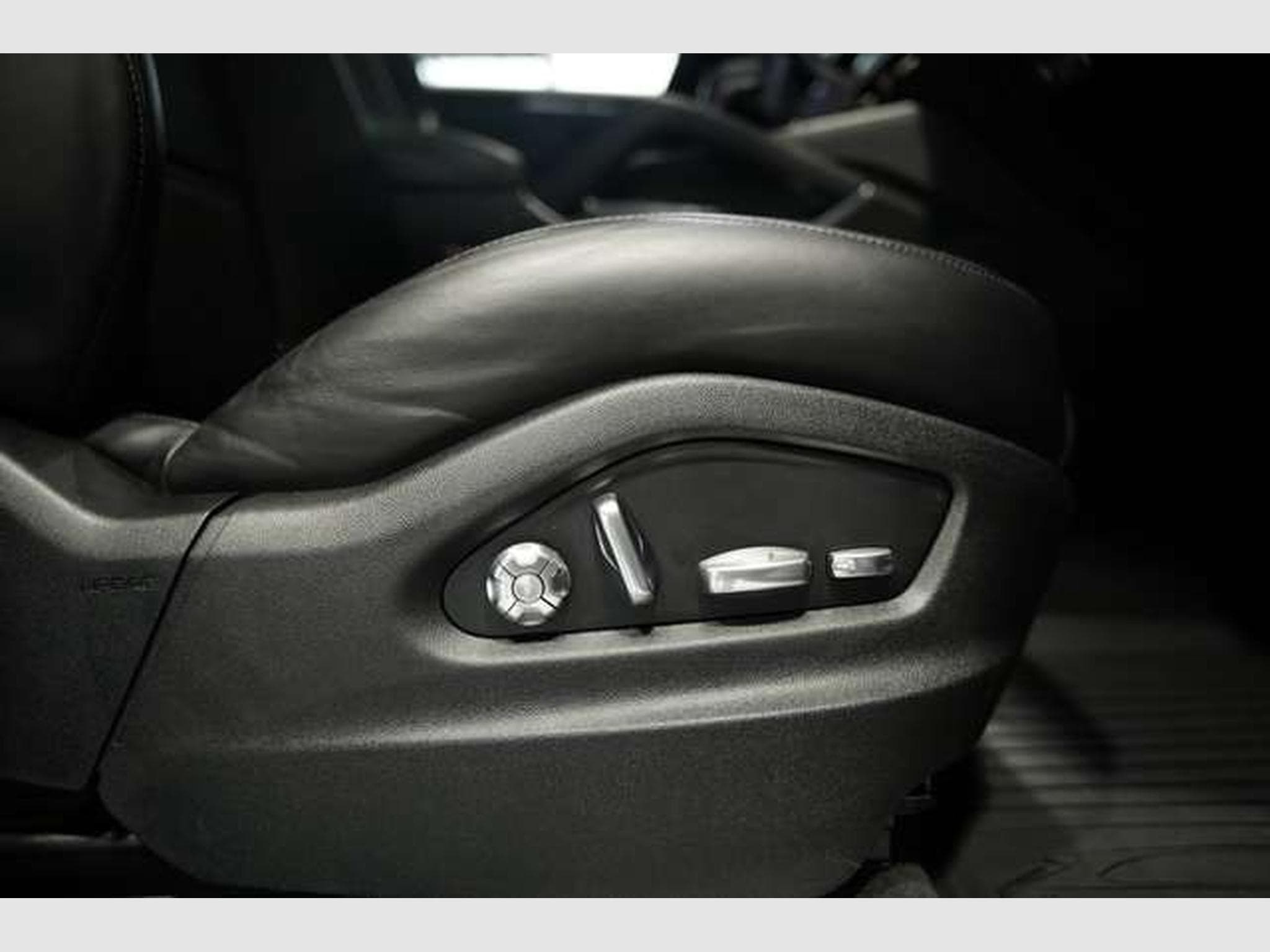 Porsche Cayenne Turbo S E-Hybrid *1.H *21 *Pano*S-Abgas (2020) - Photo 19