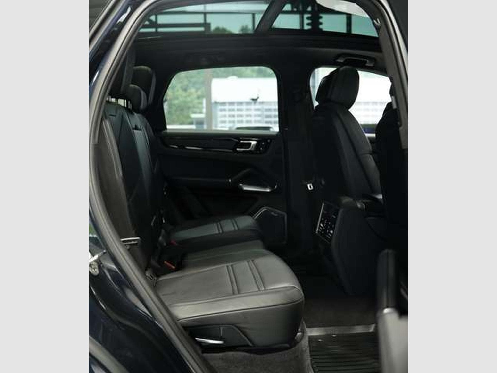 Porsche Cayenne Turbo S E-Hybrid *1.H *21 *Pano*S-Abgas (2020) - Photo 26